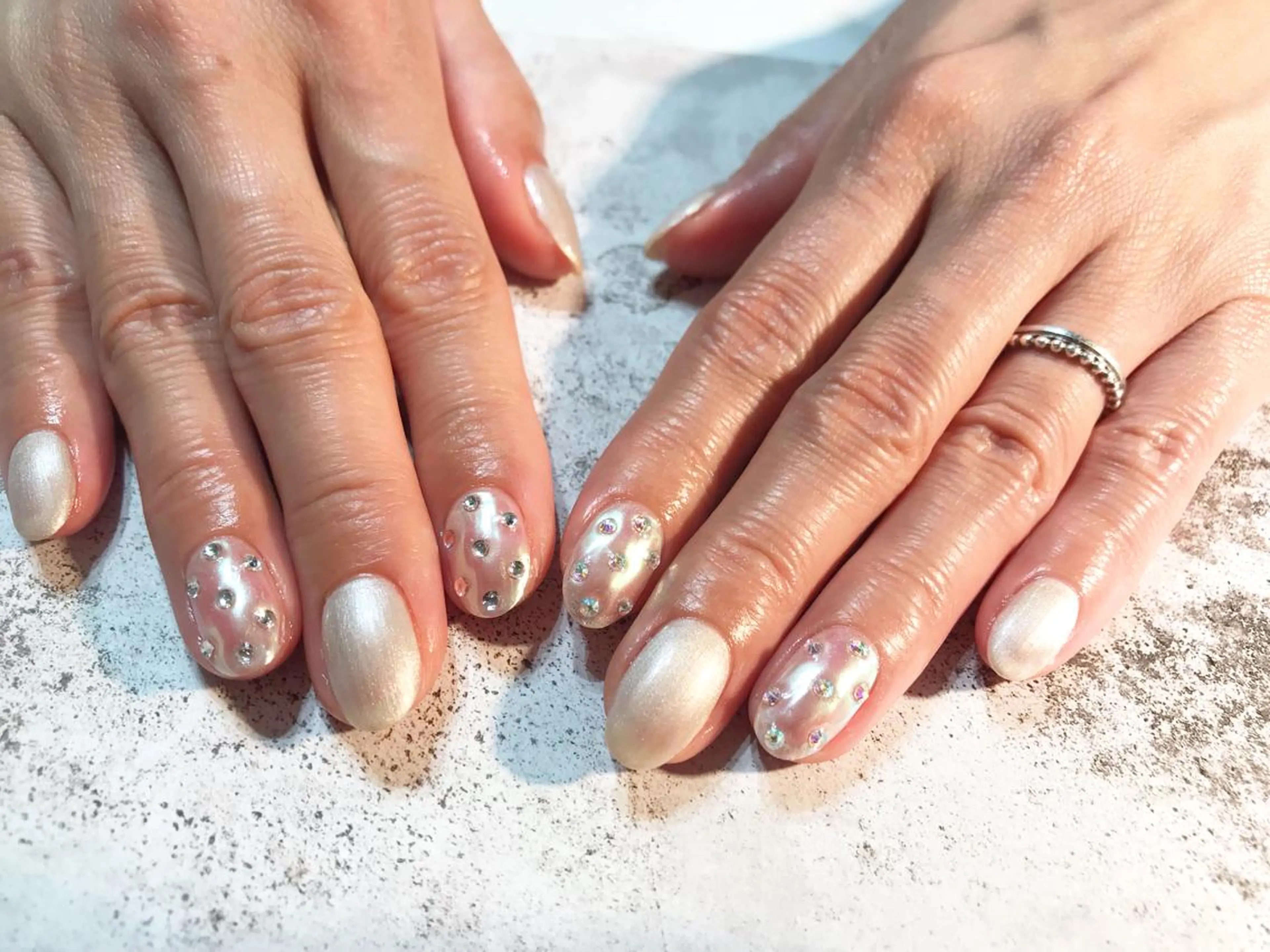 ネイル アートネイル オーロラネイル ゴージャス キラキラネイル シンプルネイル ハンドネイル Kimura Yukoのネイルデザイン