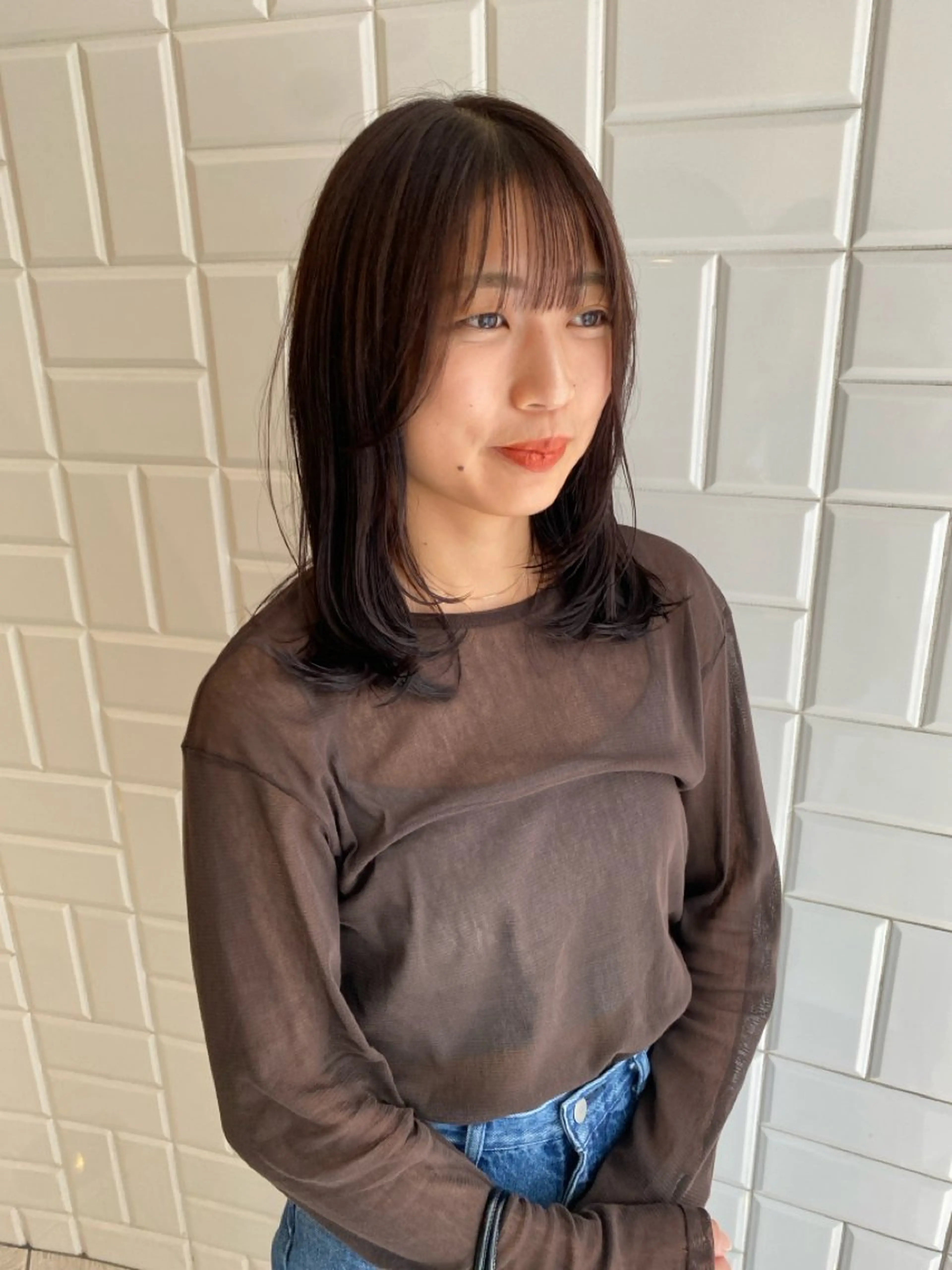 ミディアム ヘアカラー トリートメント みやけ ひなのヘアスタイル