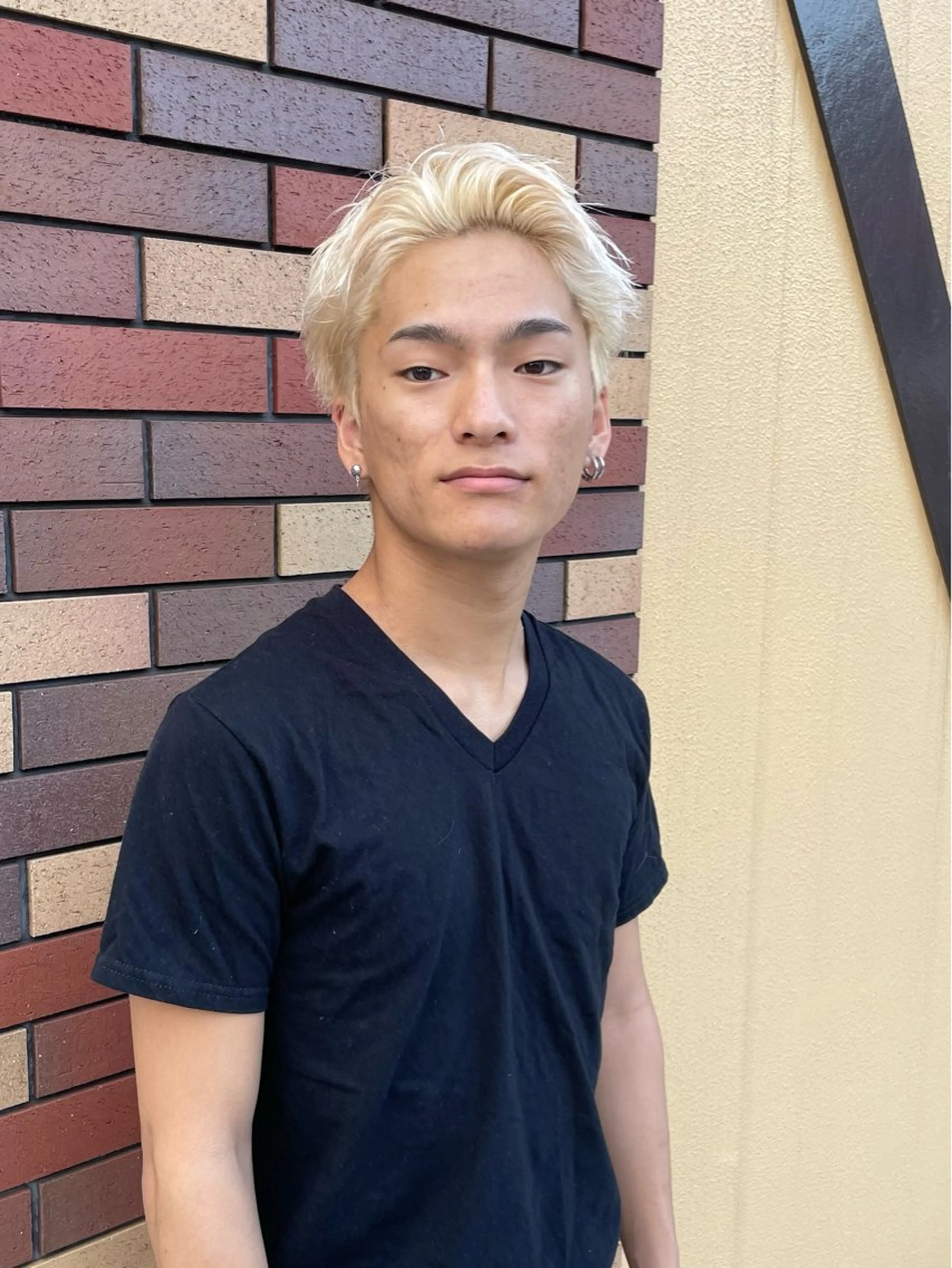 ショート カラー メンズ ブロンド grAt所属・森 真伊希のヘアスタイル