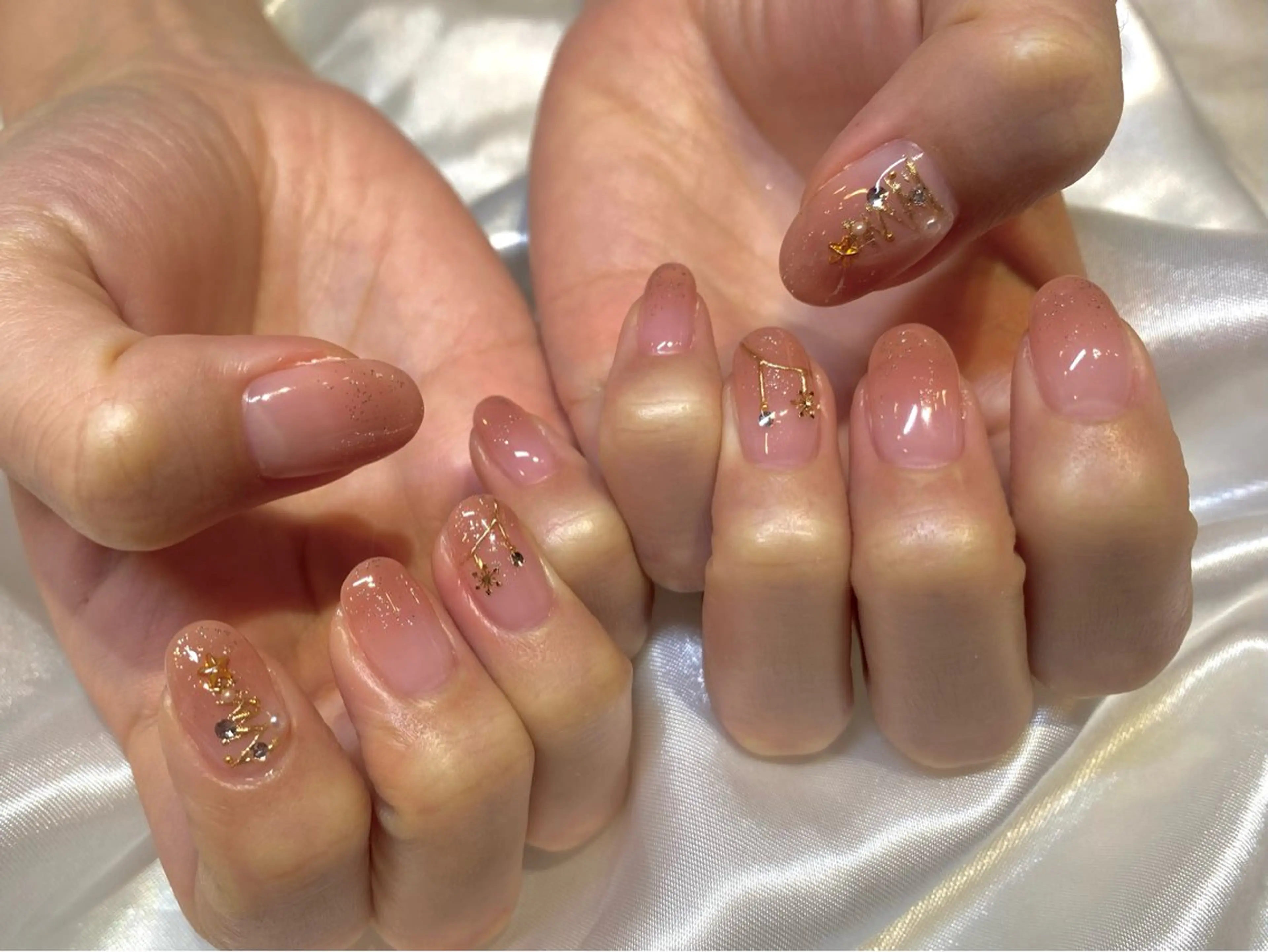 ネイル 冬ネイル クリスマス ハンドネイル Nail Salon CHROE所属・西川 綾乃のネイルデザイン
