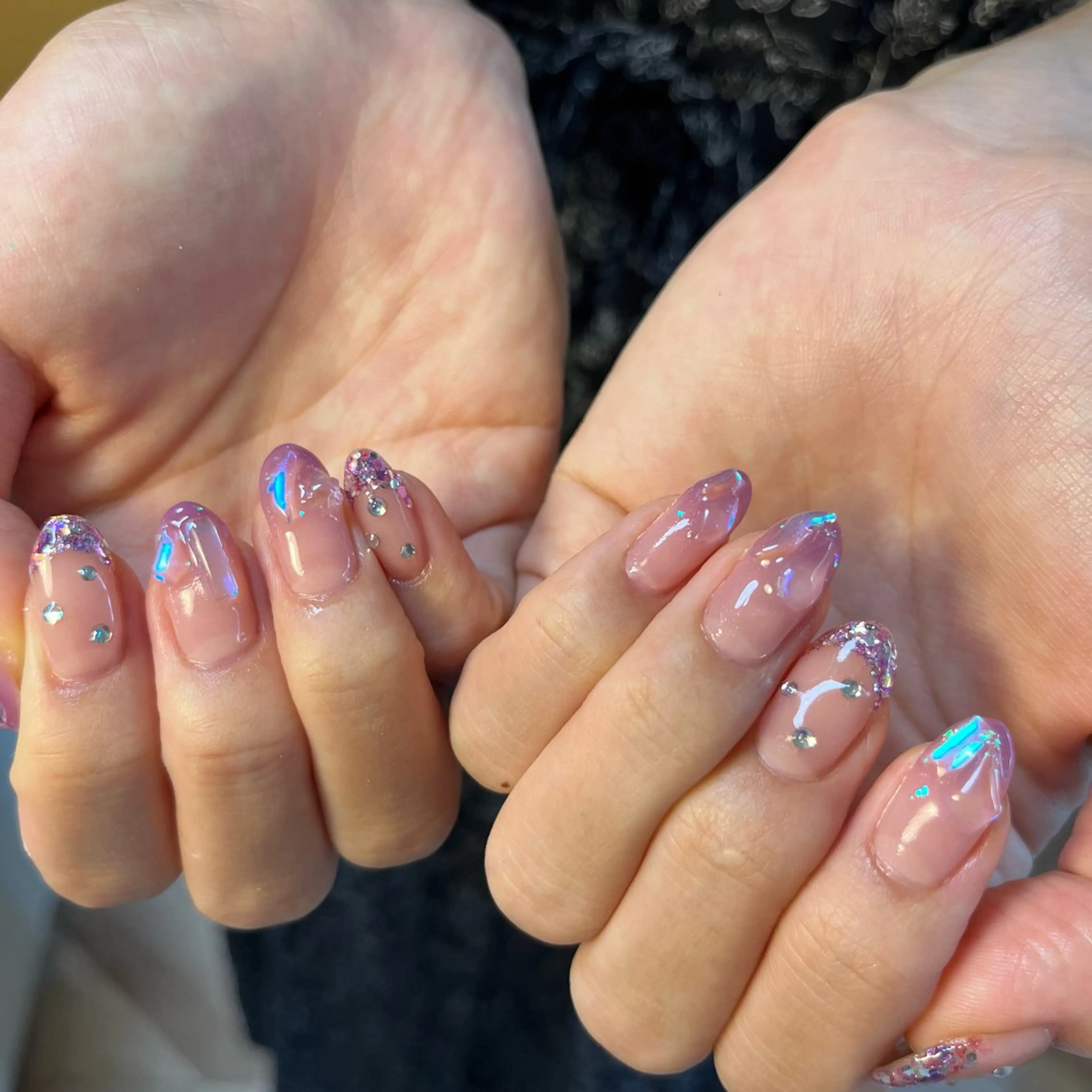 ネイル ハンドネイル Amber21.所属・Nagahama Akariのネイルデザイン