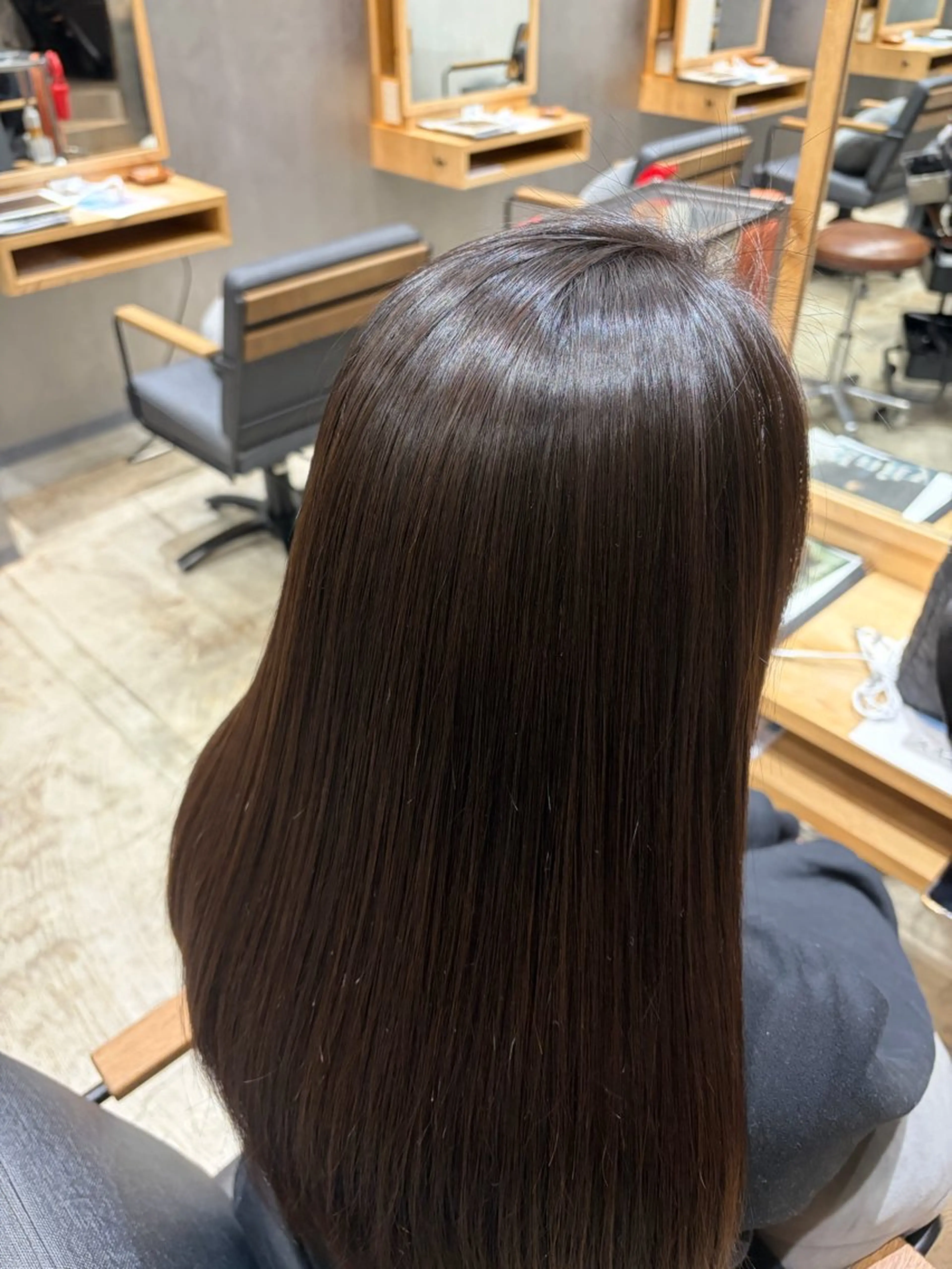 ロング 細川 真希のヘアスタイル