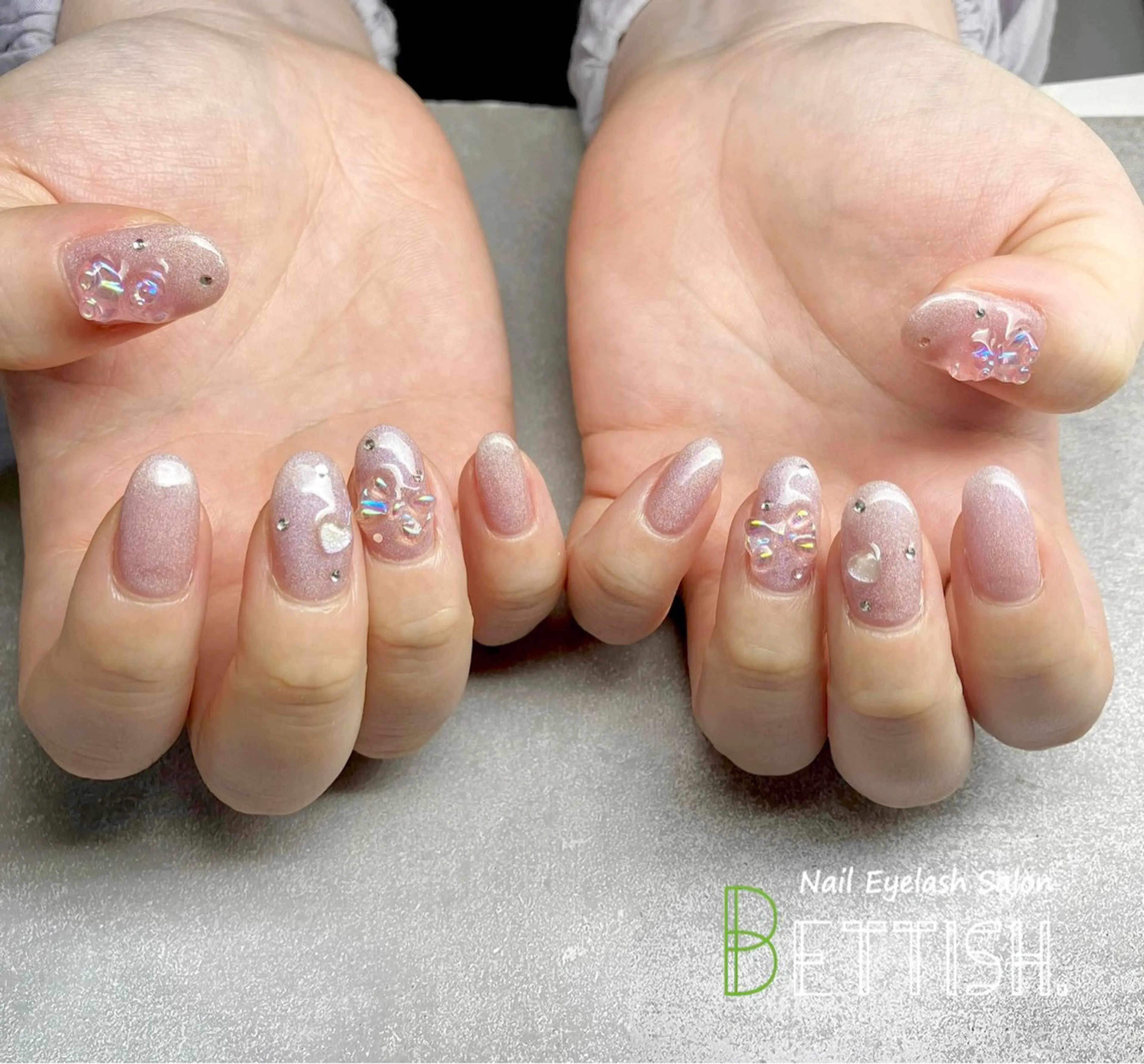 ネイル キラキラネイル ハンドネイル BETTISH. KUMIKO☺︎︎のネイルデザイン