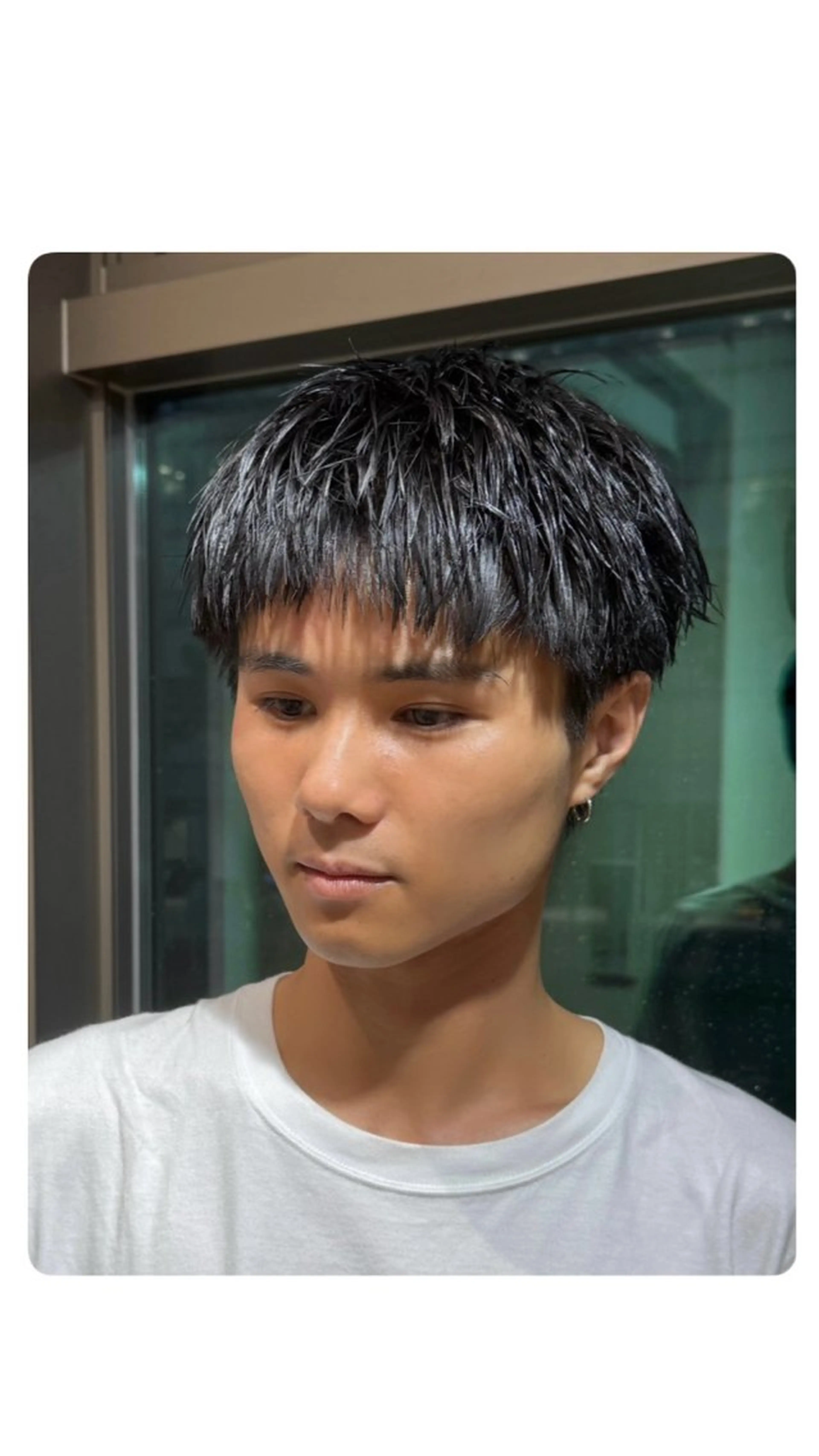 ショート メンズ スパイキーショート ショートヘア メンズ特化/ センターパート/八谷のヘアスタイル