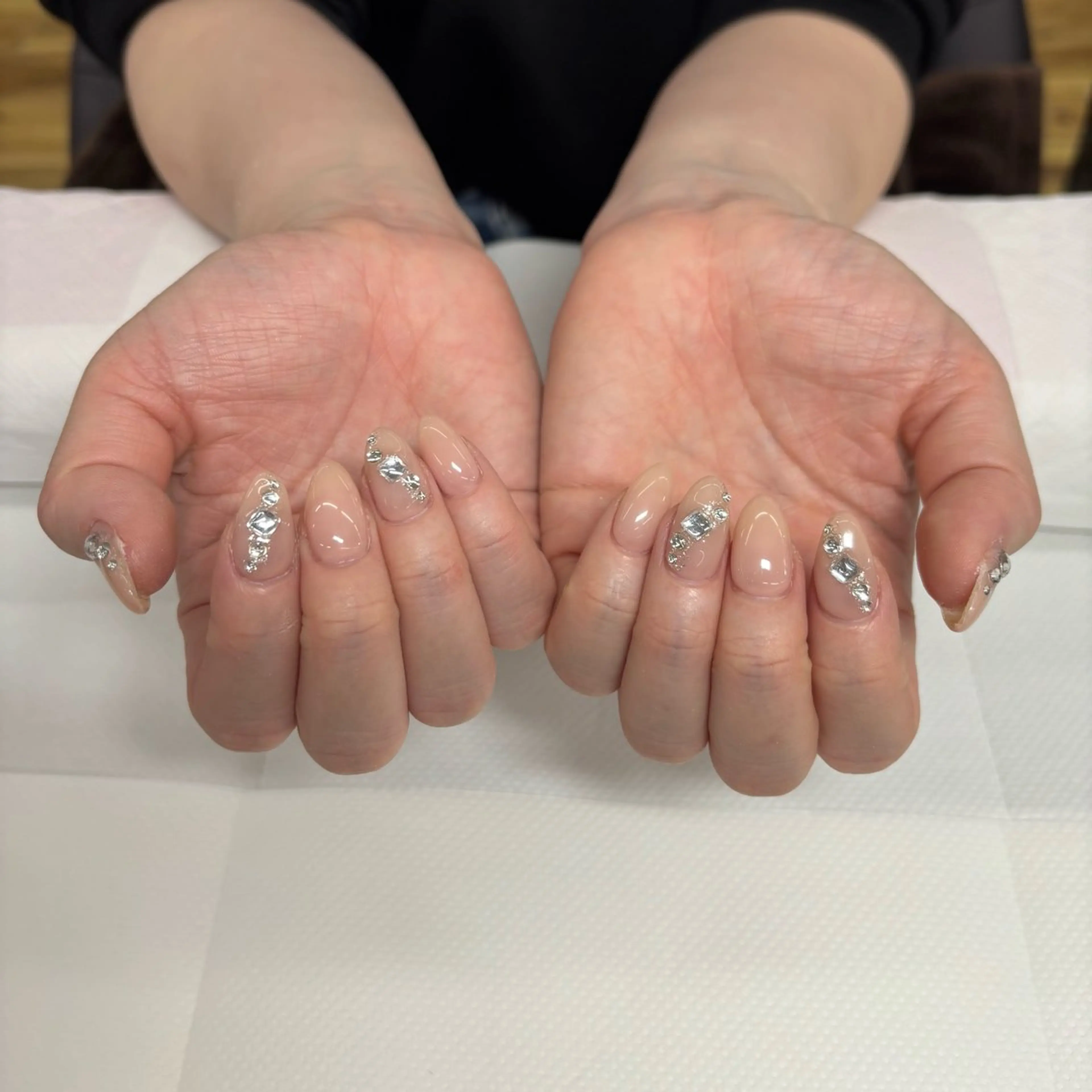 ネイル MAXKELLY梅田所属・〈MAXKELLY〉 HIROSEのネイルデザイン