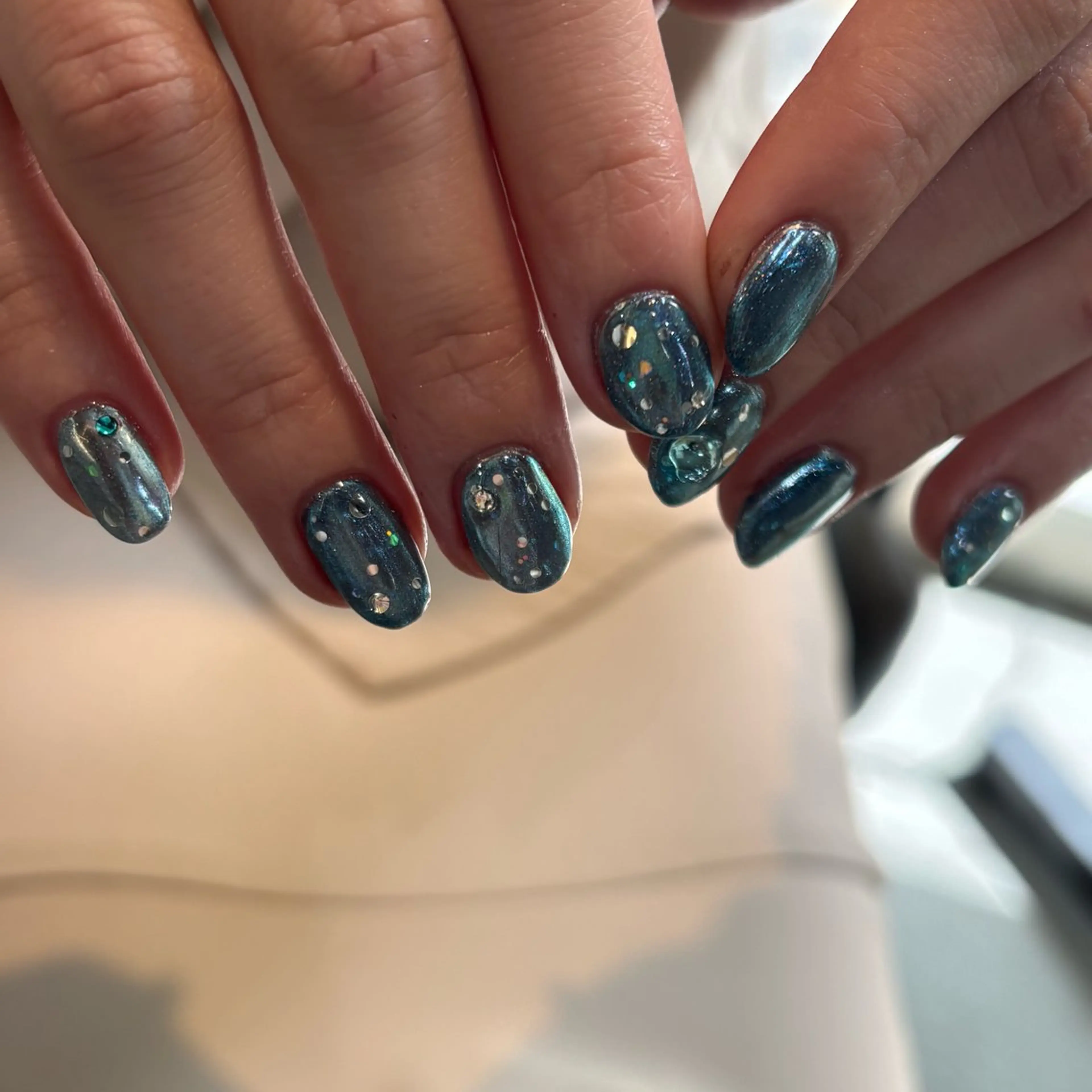 ネイル ハンドネイル 関谷 真登佳のネイルデザイン