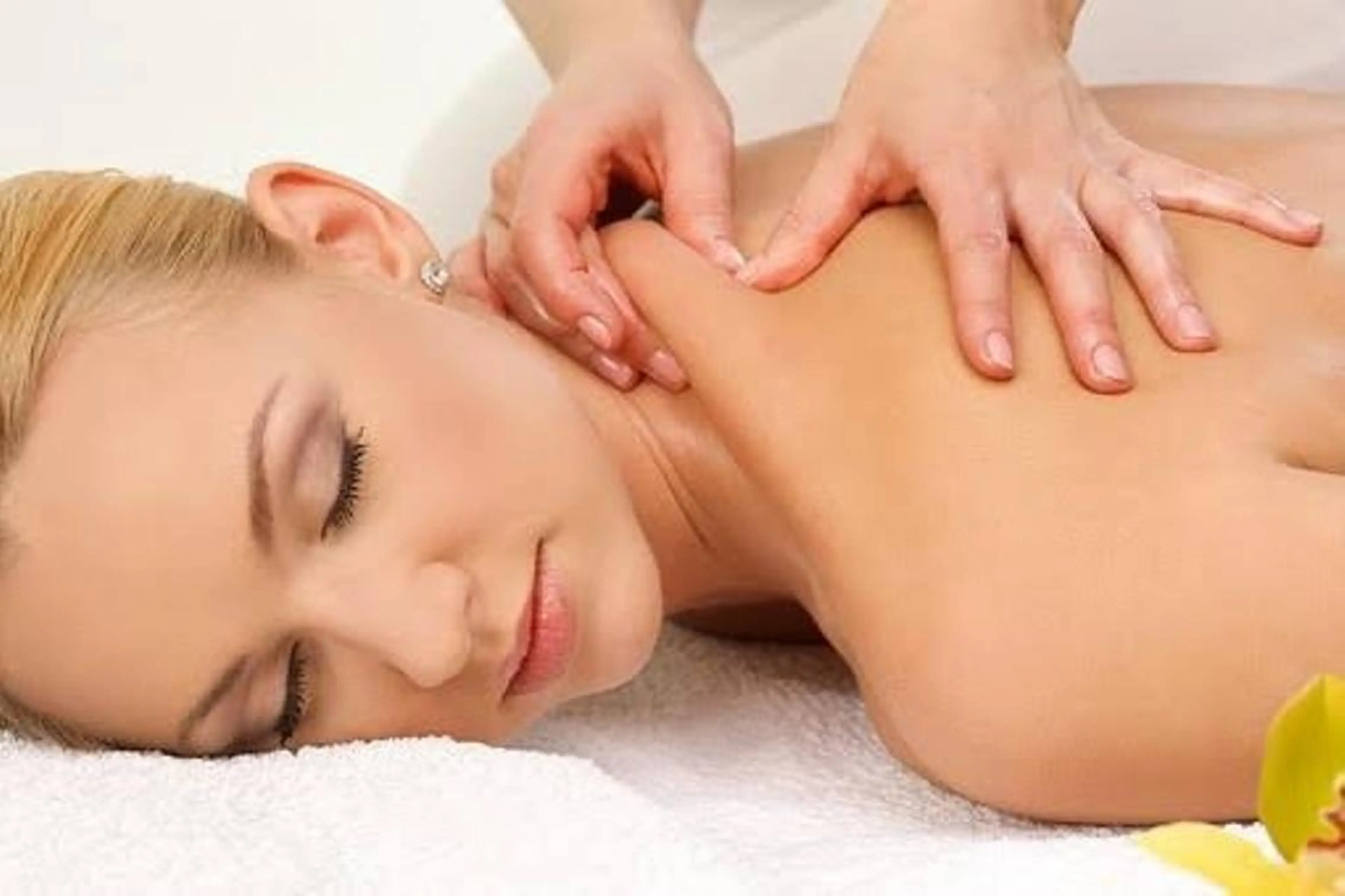 SESUNNY セサニー SEIRAのマツエク・マツパデザイン