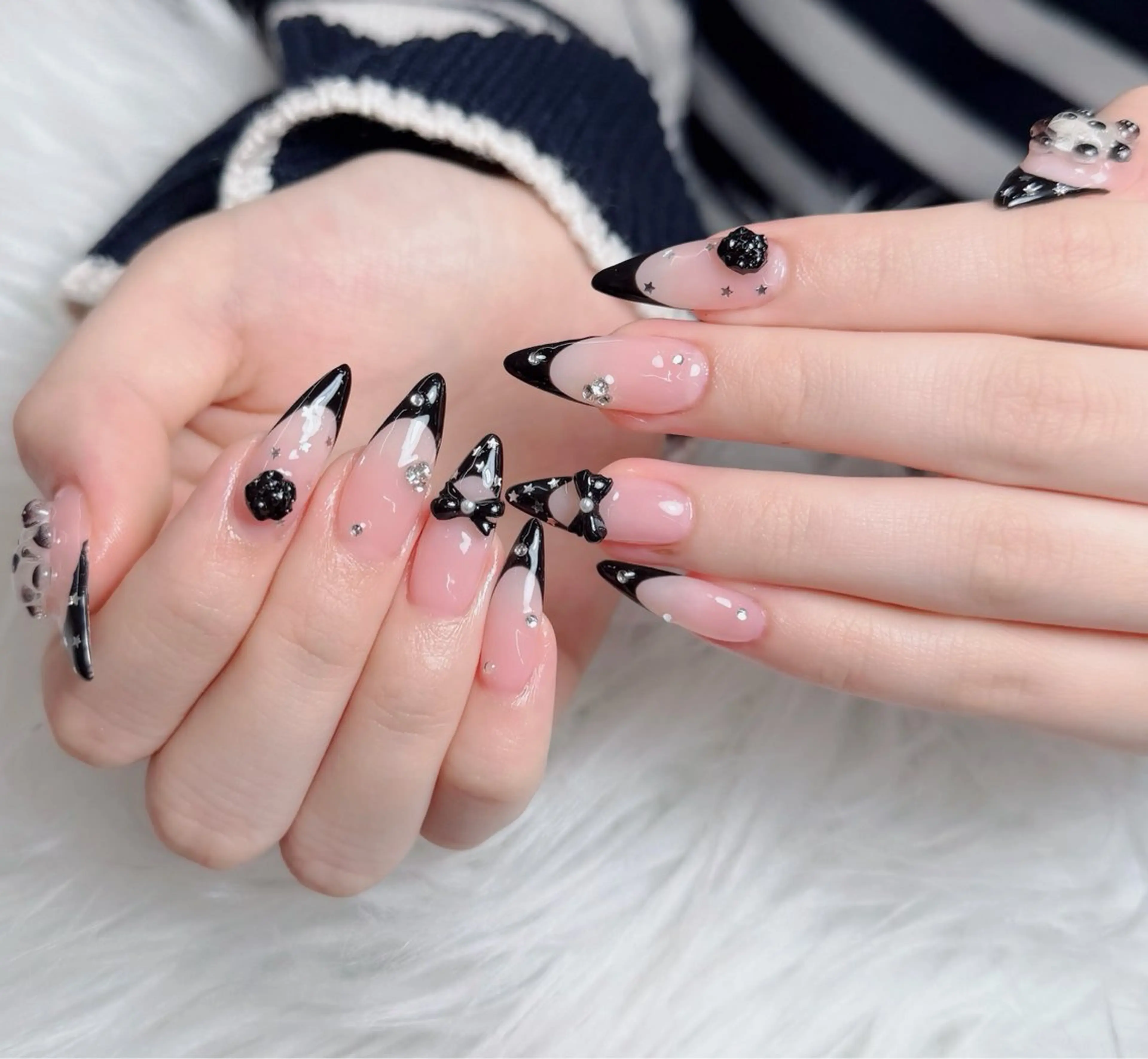 ネイル アートネイル フレンチネイル ジェルネイル 韓国ネイル マグネットネイル ハンドネイル Lenie Nail Okuboのネイルデザイン