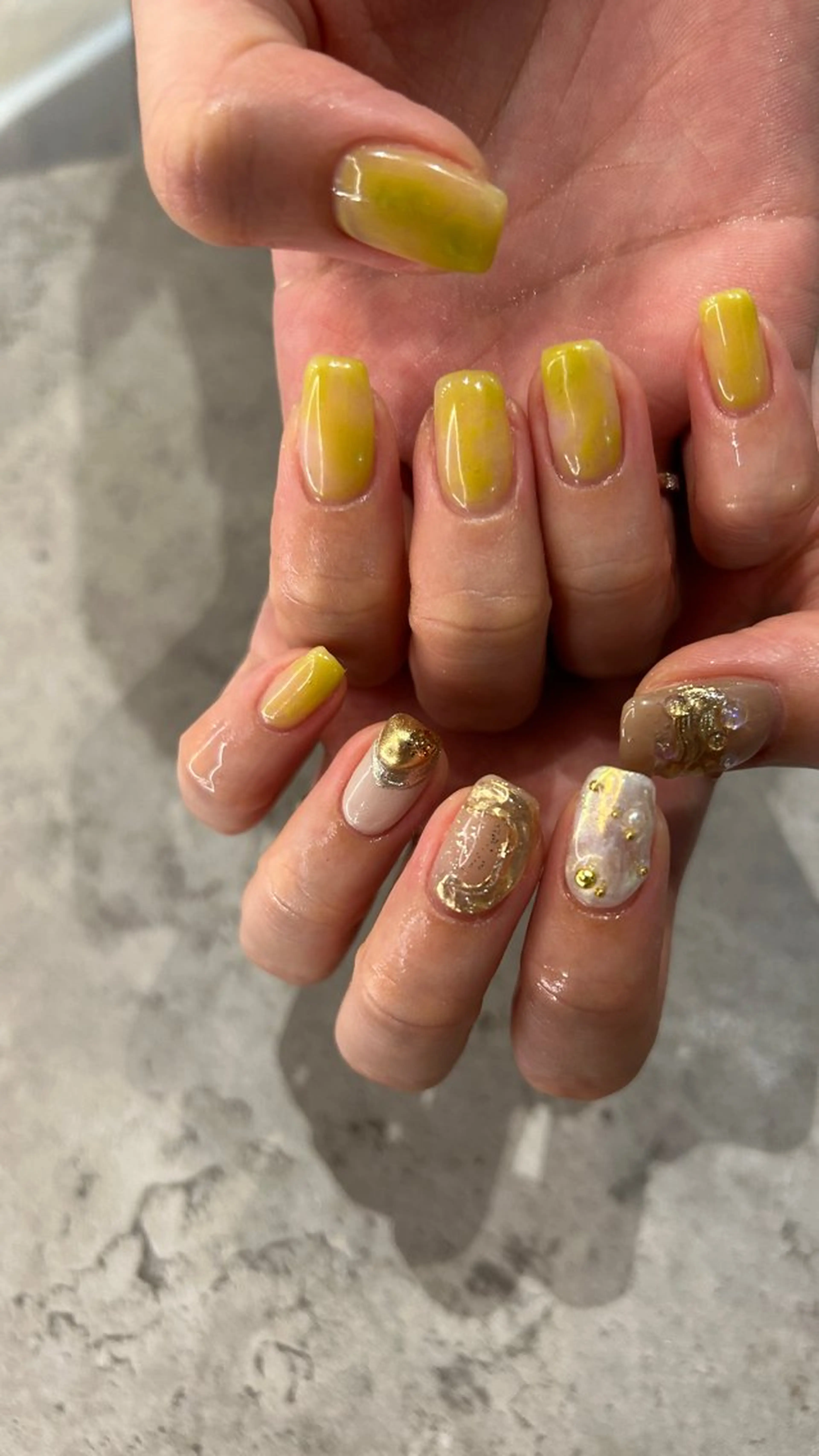 ネイル ハンドネイル sayaka 🩰のネイルデザイン