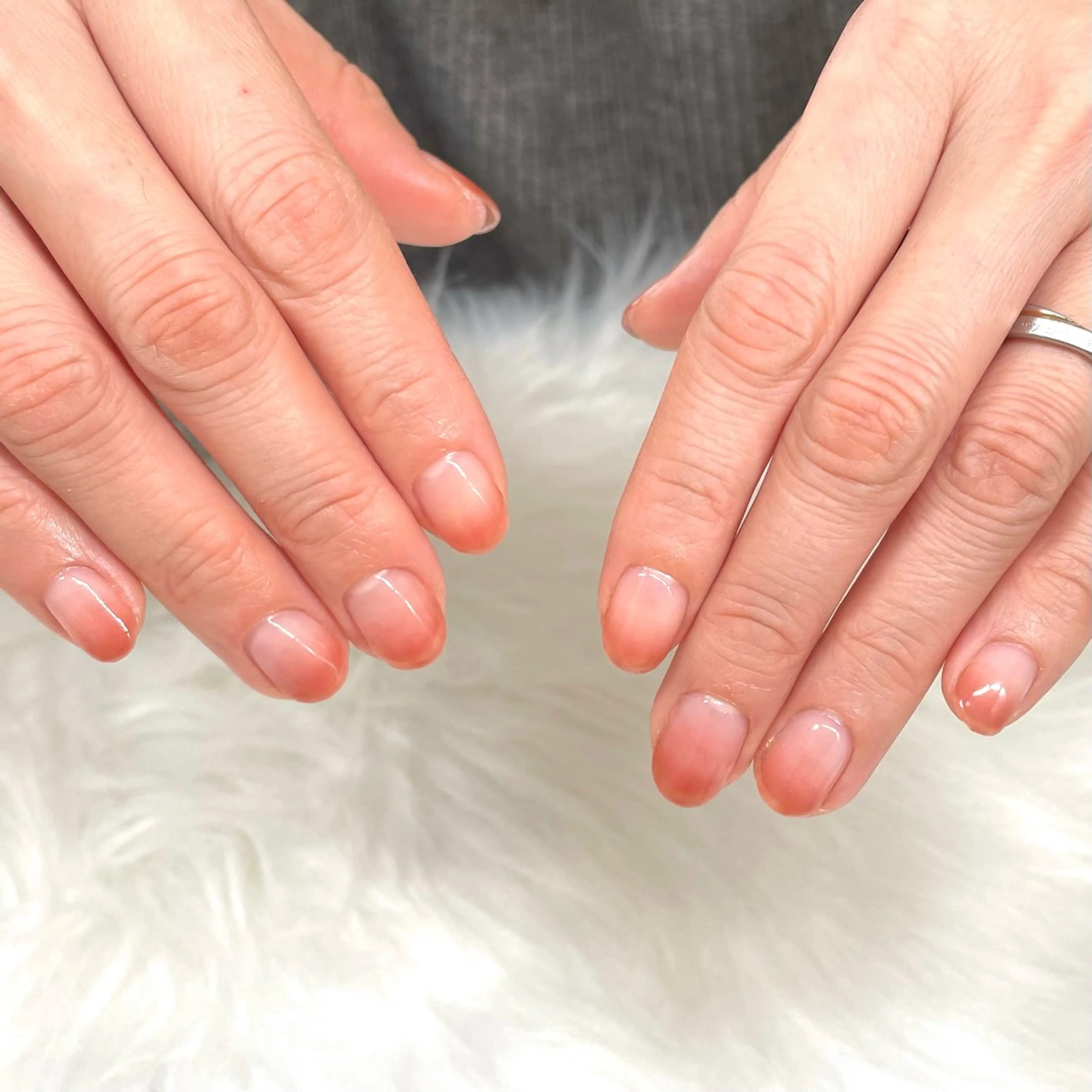 ネイル 弘岡 有紀のネイルデザイン