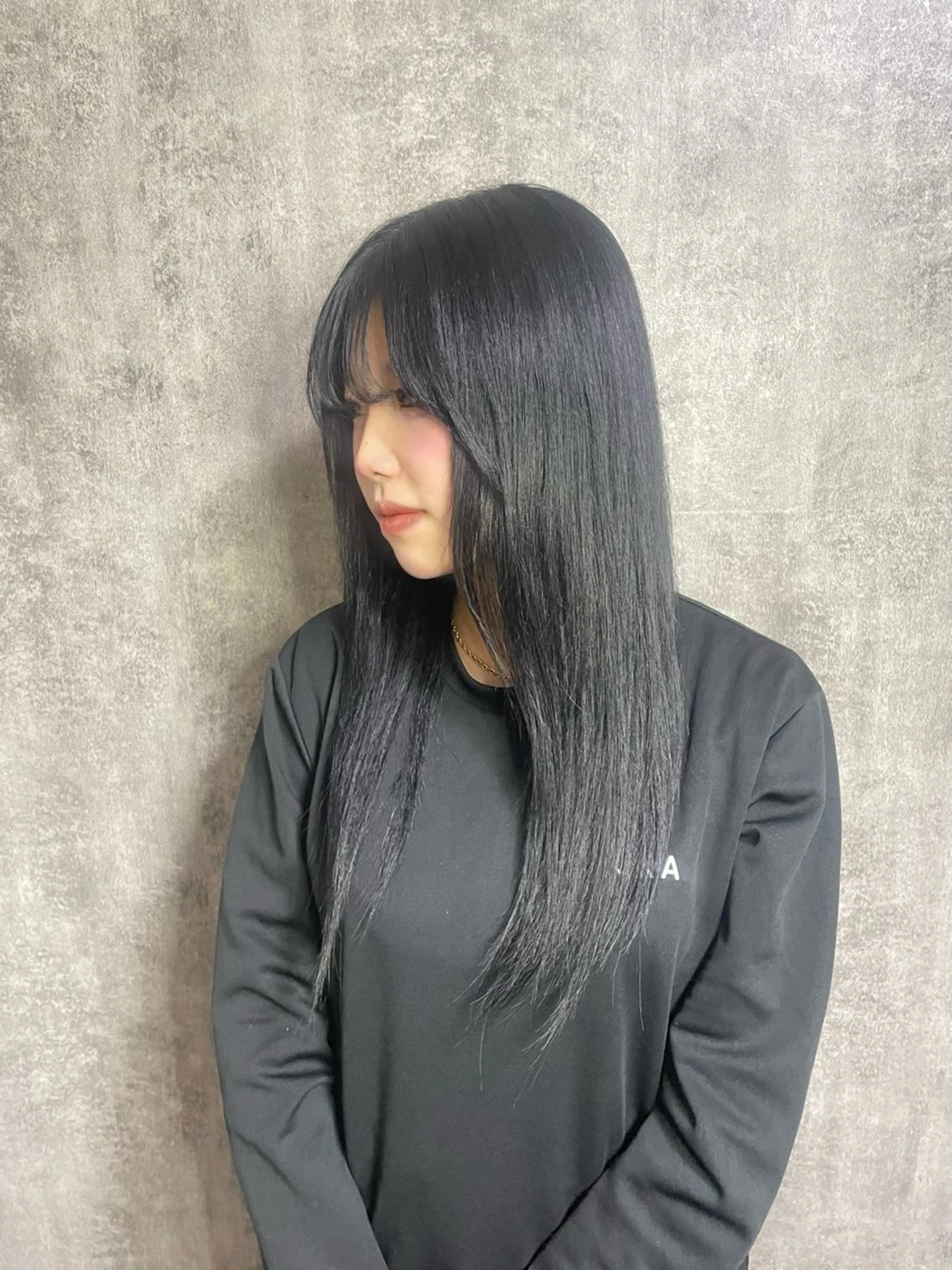 カラー 黒髪 CAPSULE所属・CAPSULE Anjuのヘアスタイル