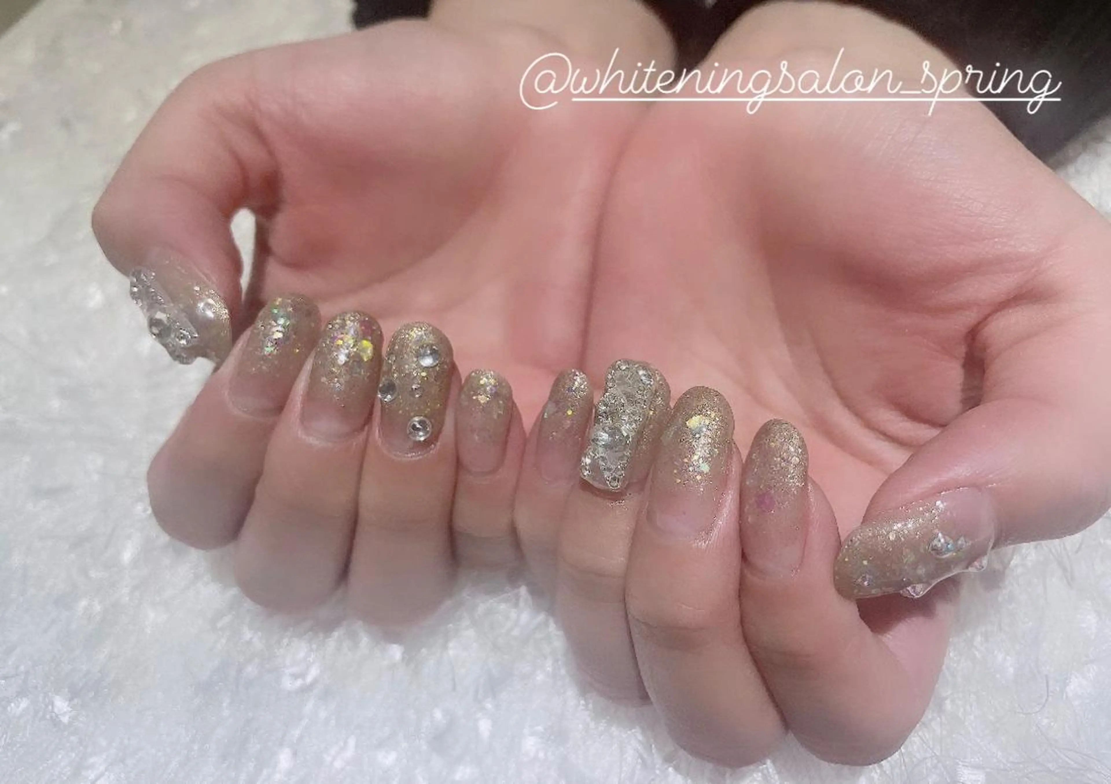 ネイル キラキラネイル 持ち込み Nakao Hitomiのネイルデザイン