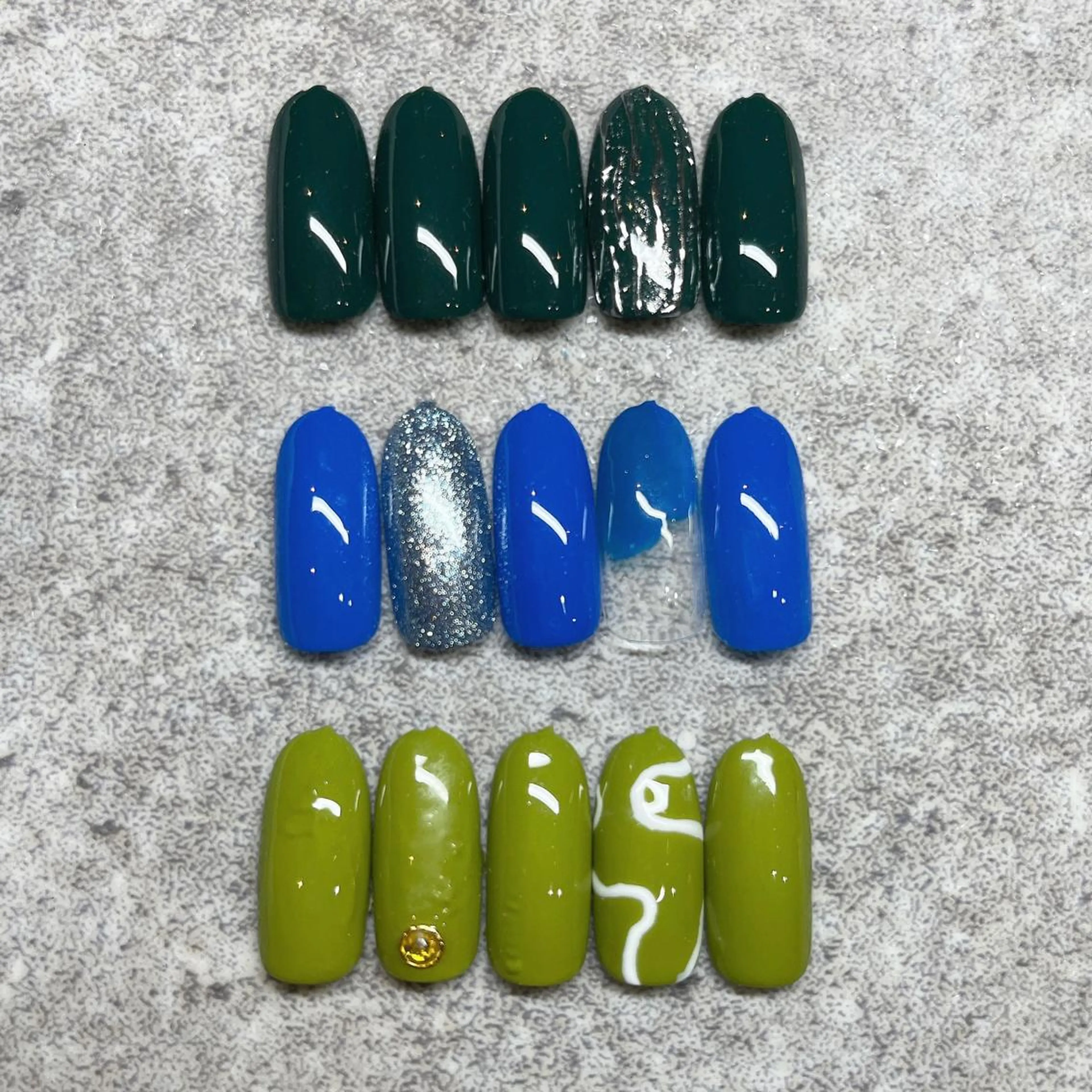 ネイル アマンビューティーリゾート所属・竹内 日菜のマツエク・マツパデザイン