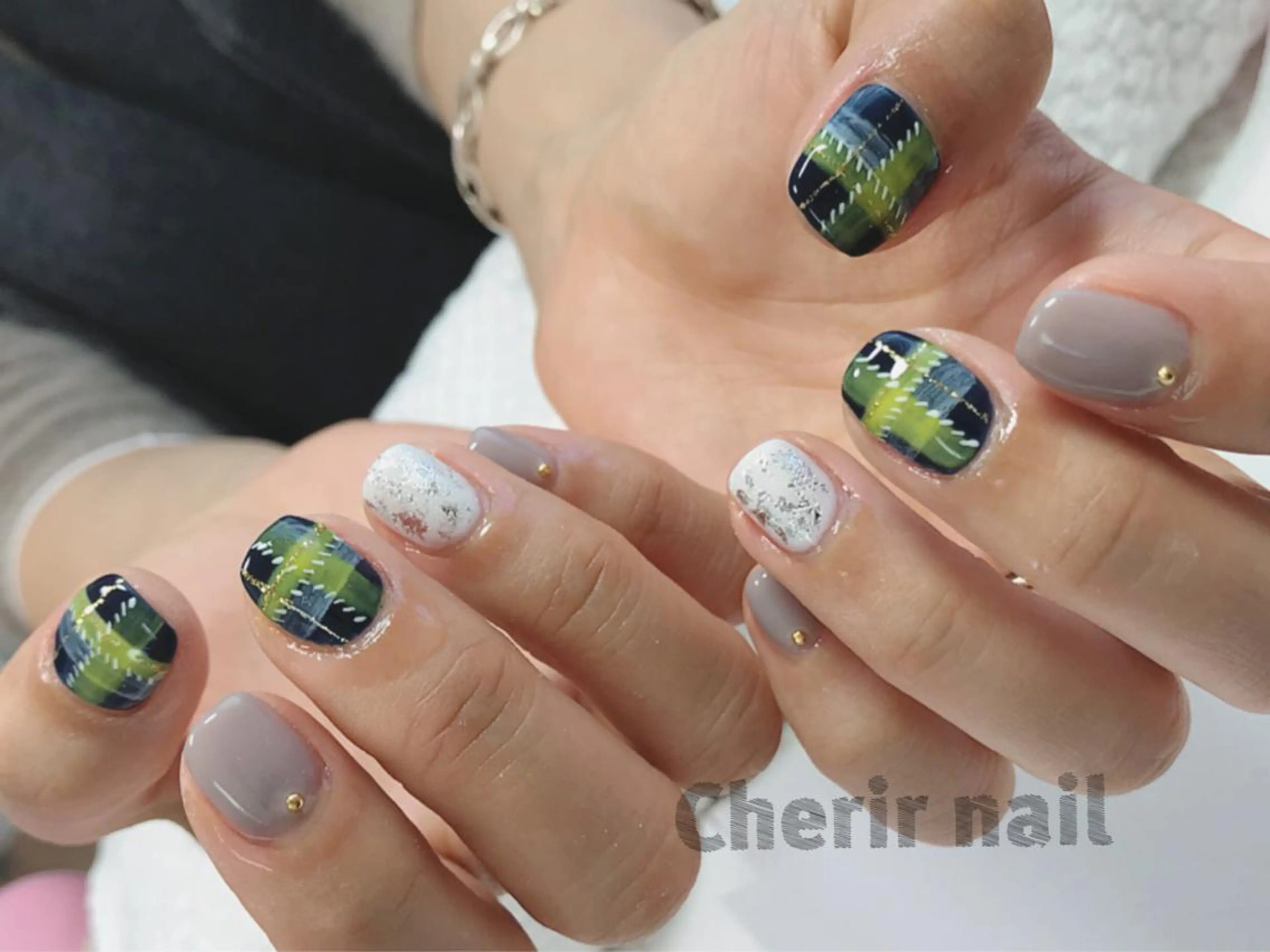 ネイル アートネイル ワンカラーネイル ショートネイル スクエアネイル ツイードネイル Cherirnail kaoriのネイルデザイン