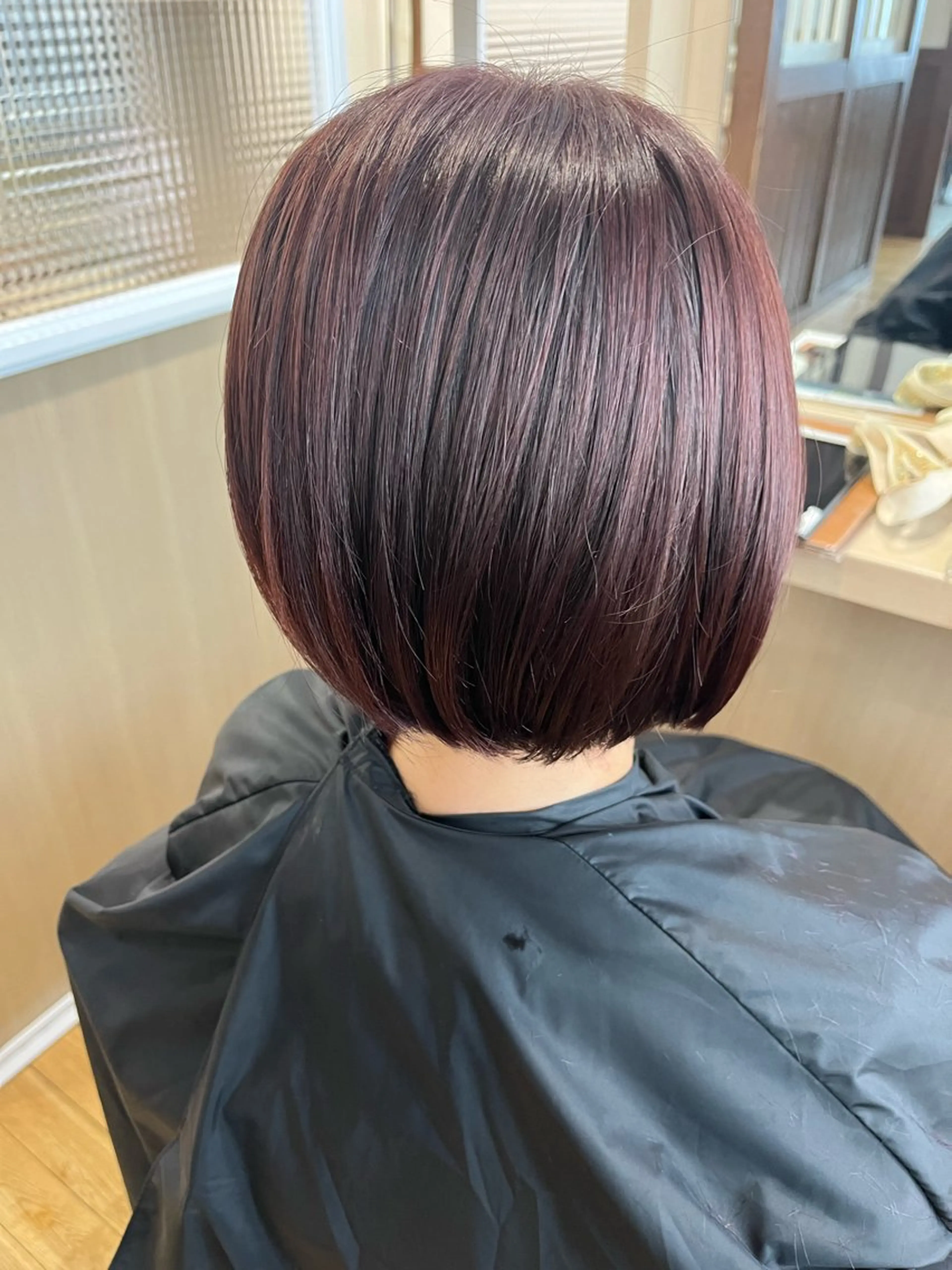 ミディアム カラー カット ヘアカラー トリートメント 鈴木 結のヘアスタイル