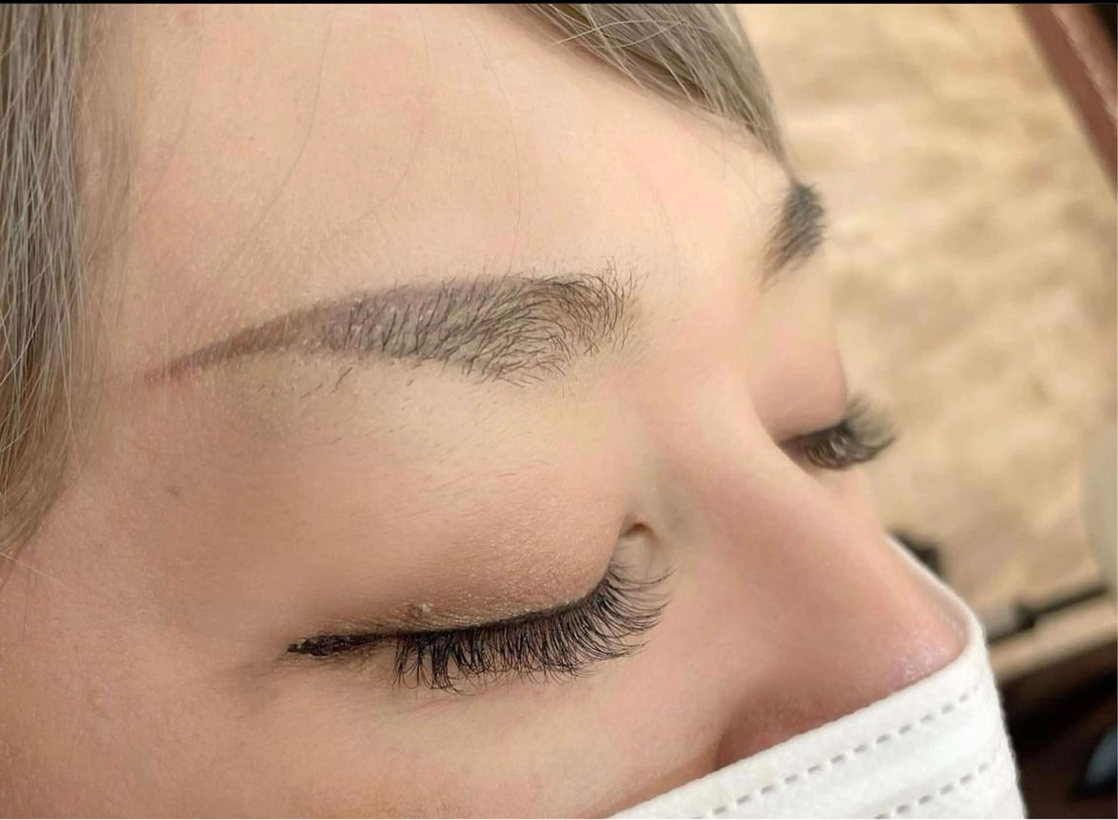 マツエク・マツパ ボリュームラッシュ BELLEZZA Sekiの眉毛・アイブロウイメージ