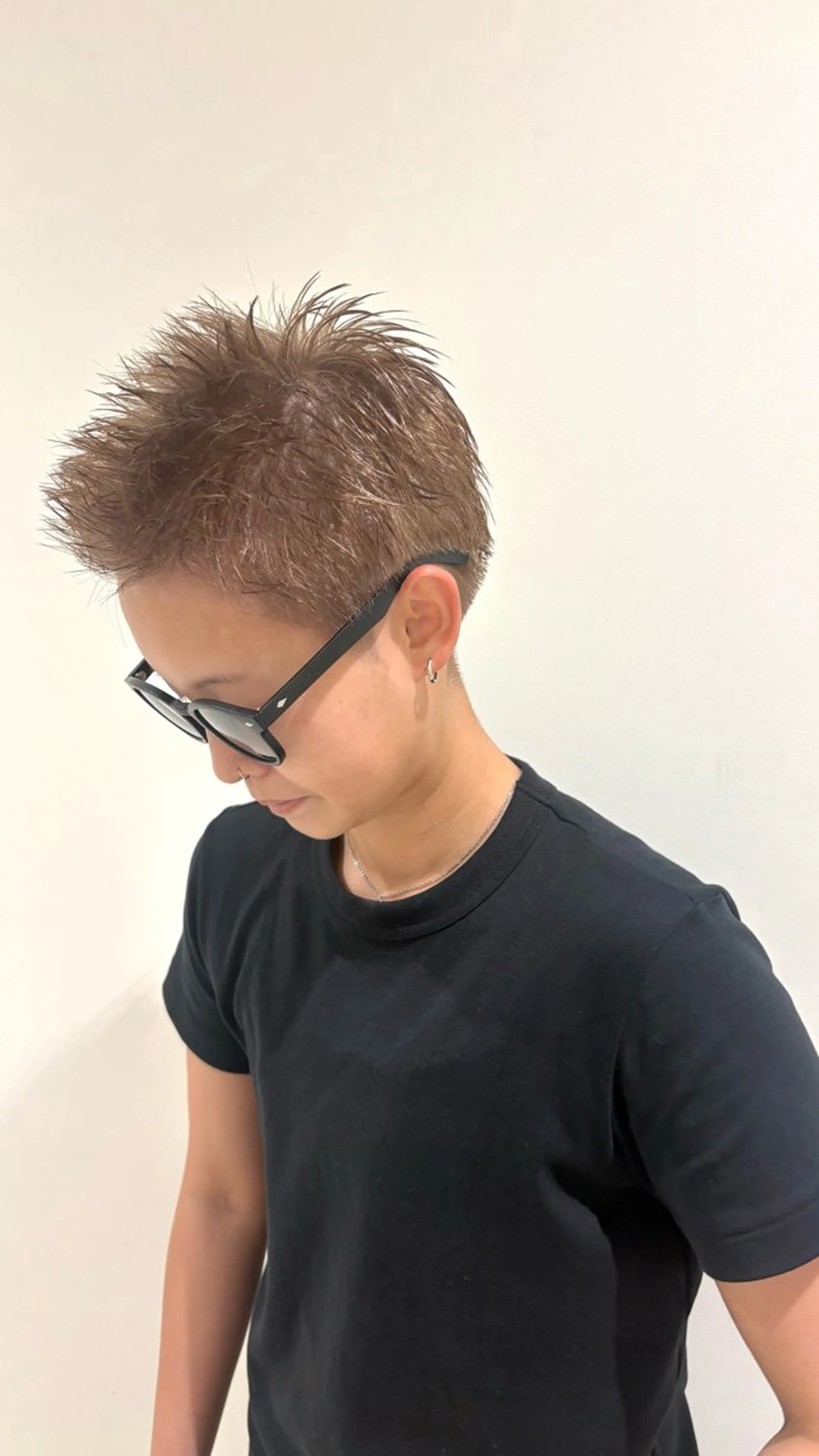 ショート ヘアカラー ✨艶髪／透明感カラー ミユ💜のヘアスタイル