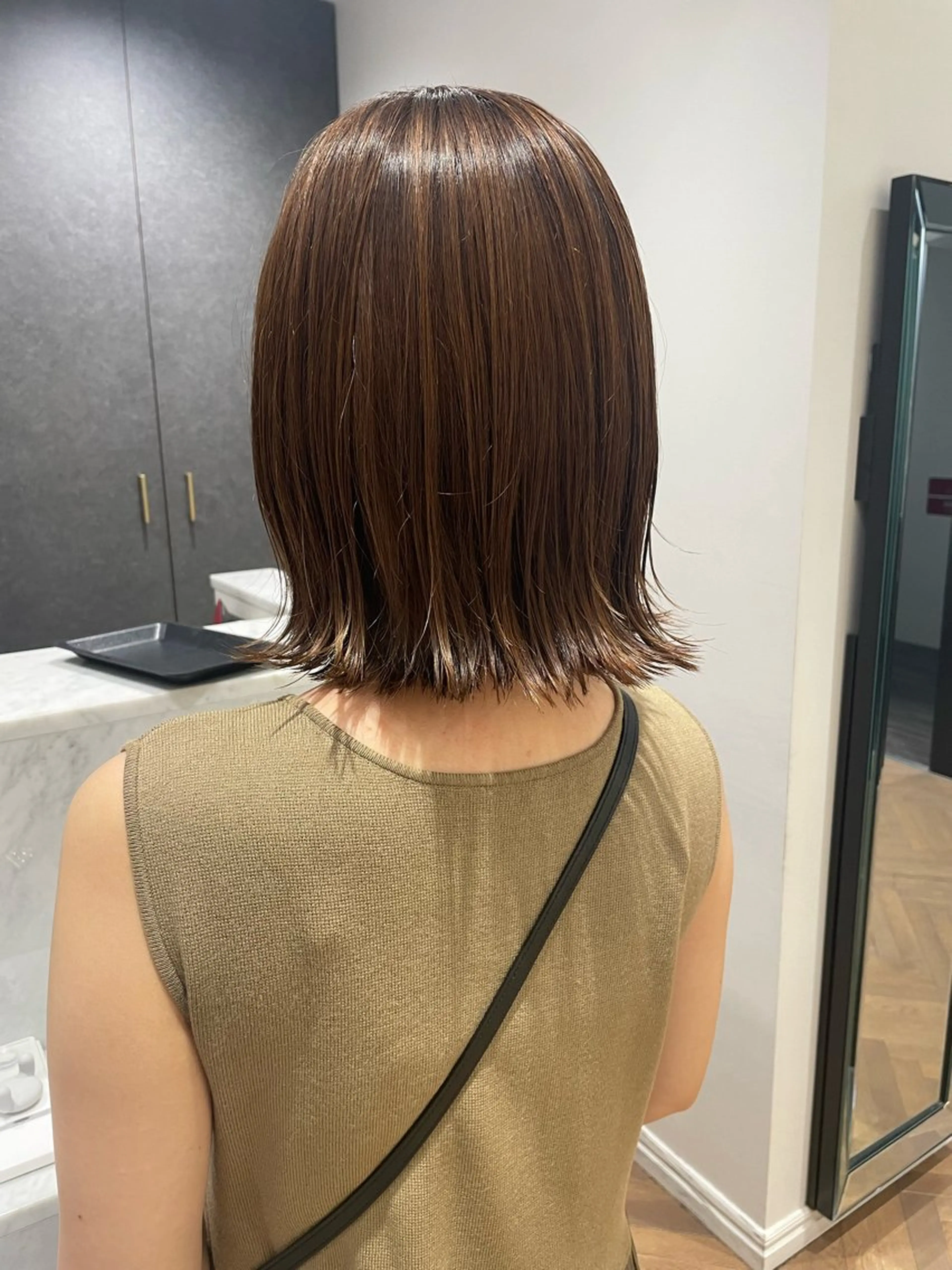 ショート ELLE salon サエのヘアスタイル