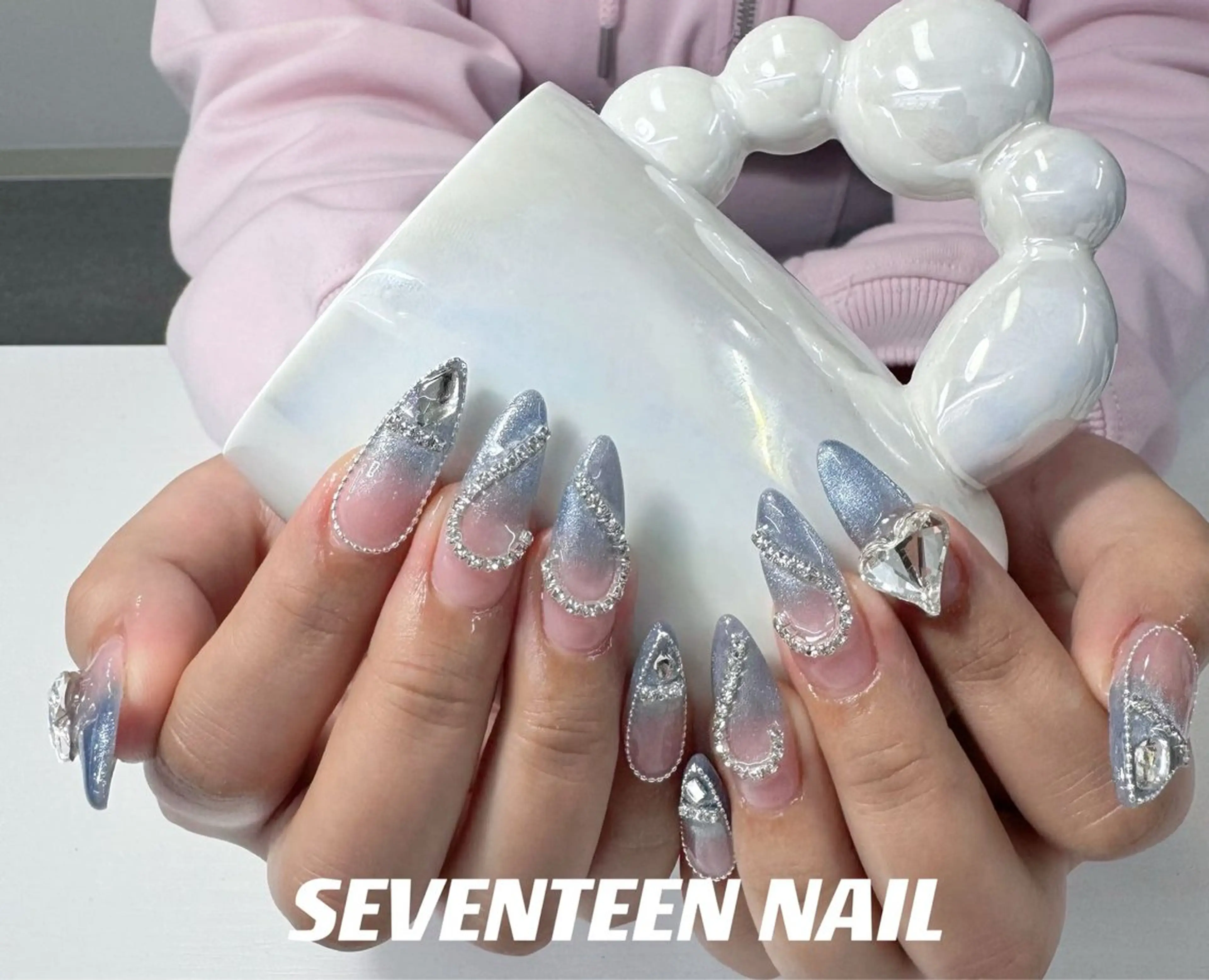 ネイル seventeen nail新宿西口店のネイルデザイン
