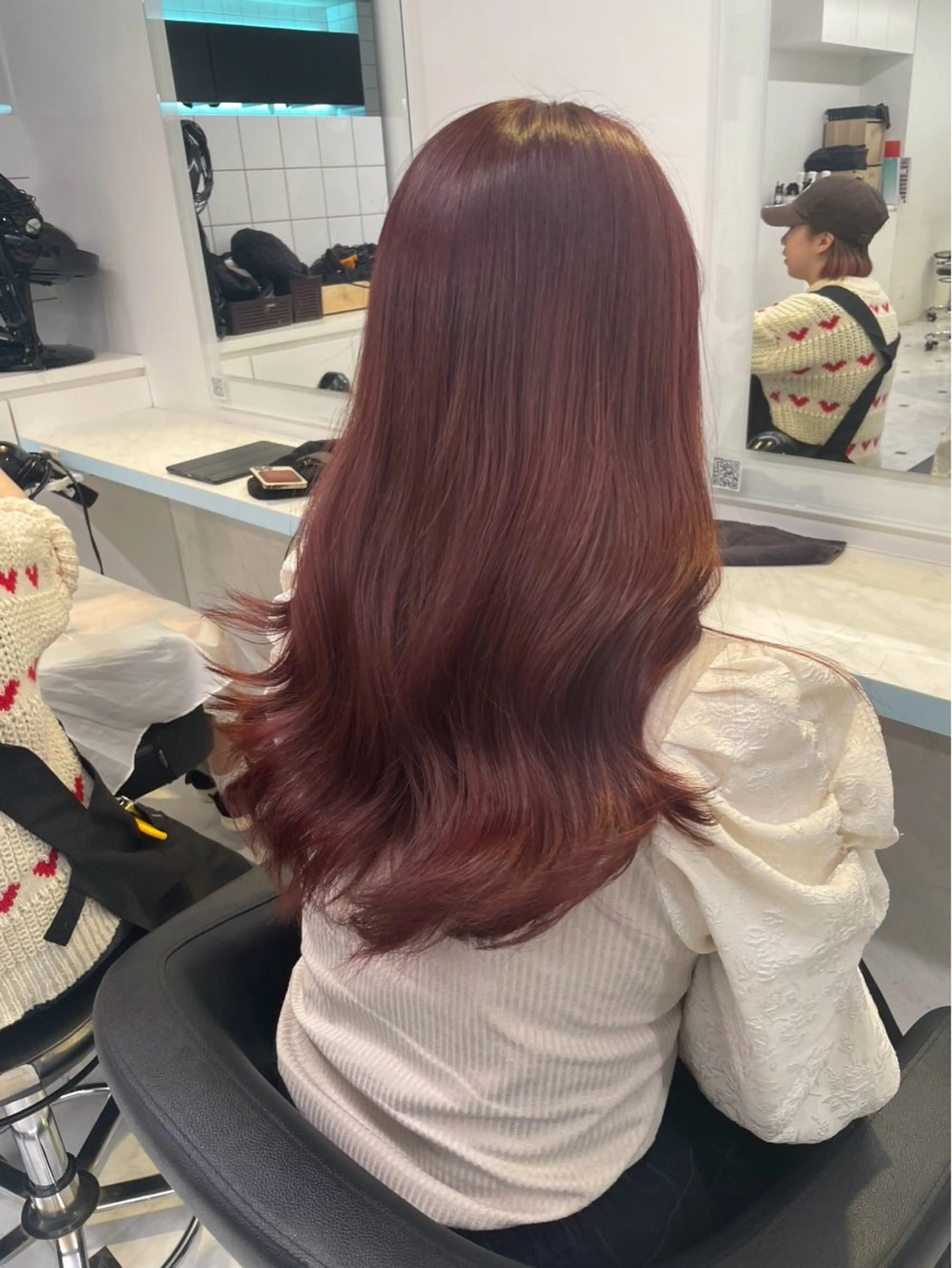 ロング カット ヘアカラー 似合わせ艶カラー🪽 ひかる🪽のヘアスタイル