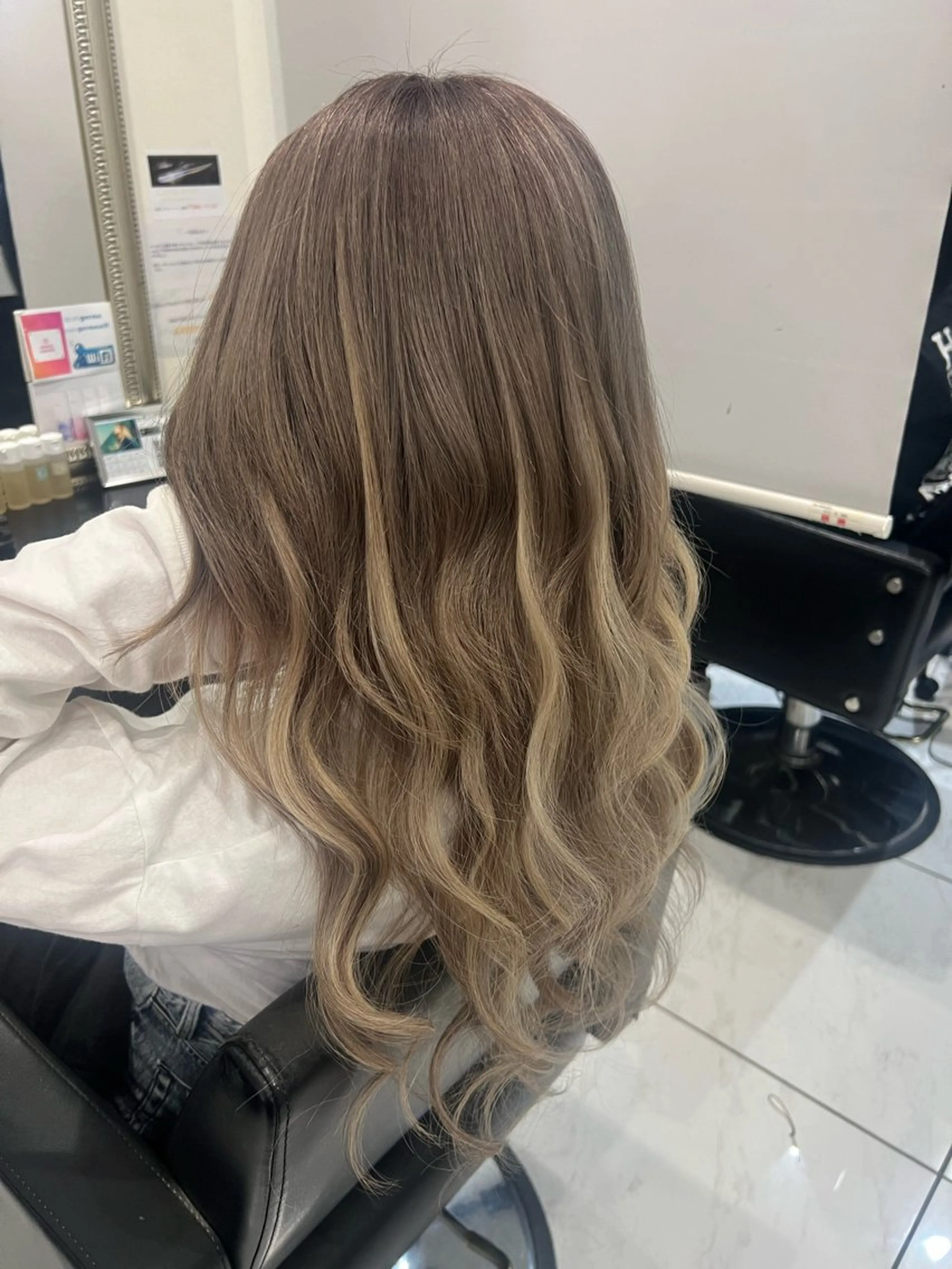 ロング プルエクステ エクステ ハイライト カット ヘアカラー トリートメント エクステ YUDU🍊 germe/ジェルムのヘアスタイル