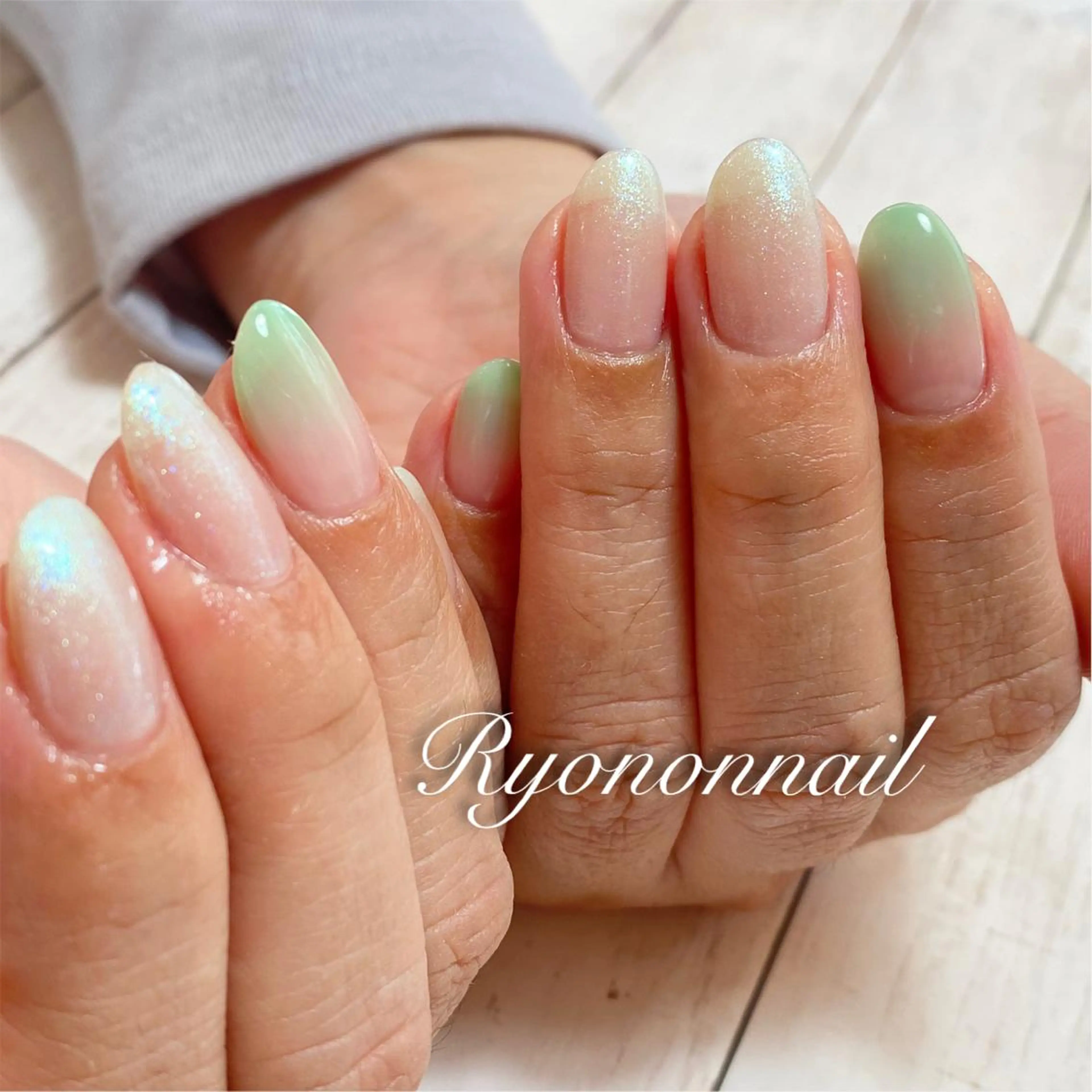 ネイル Ryononnail(リョノンネイル)所属・Ryononnail 上谷典子のネイルデザイン