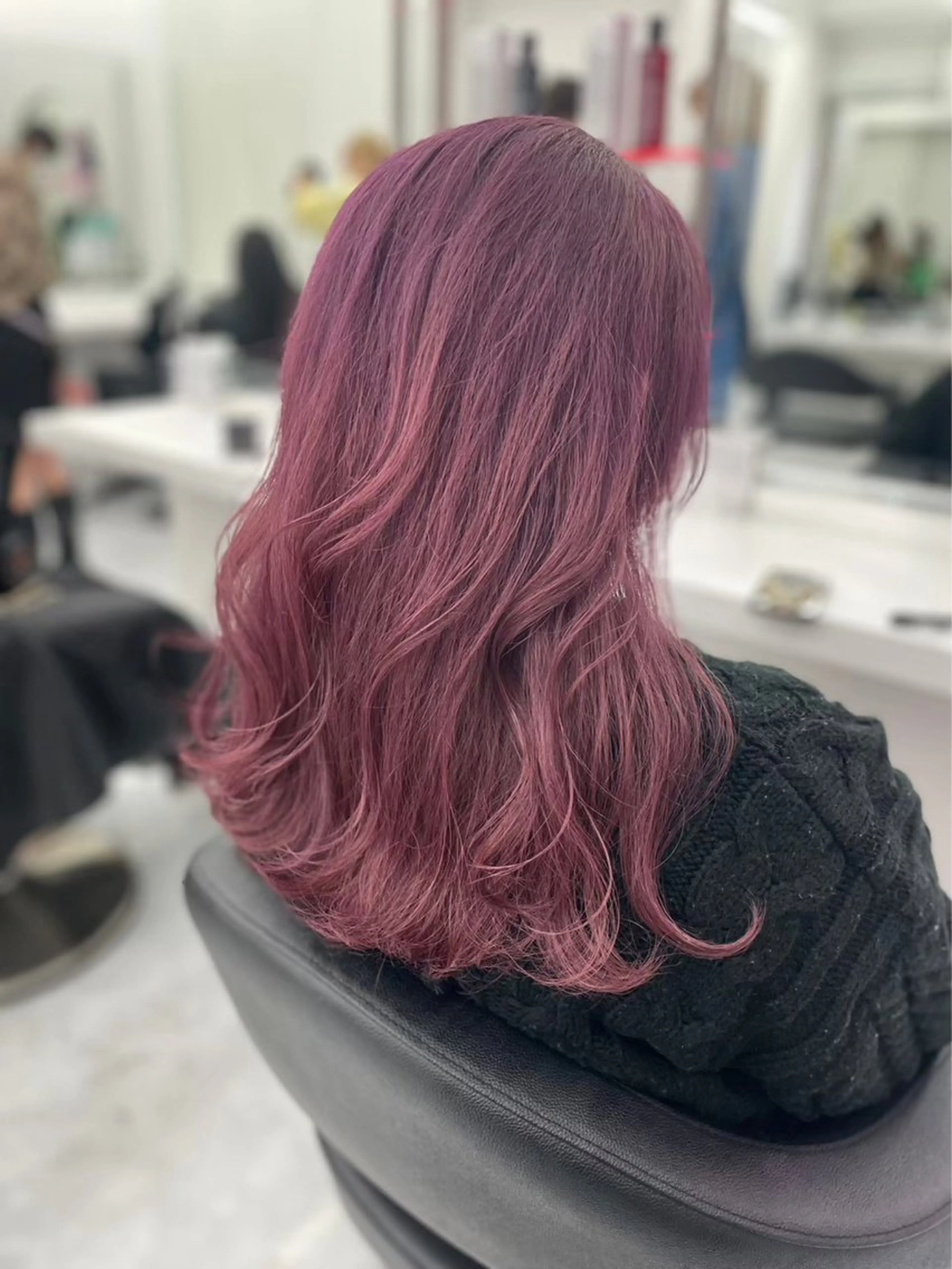 ロング カラー ヘアアレンジ メンズ メンズブリーチ メンズハイトーン ブリーチ ハイトーンカラー ピンクカラー 🫧ハイトーン🫧 TOPstylistのヘアスタイル