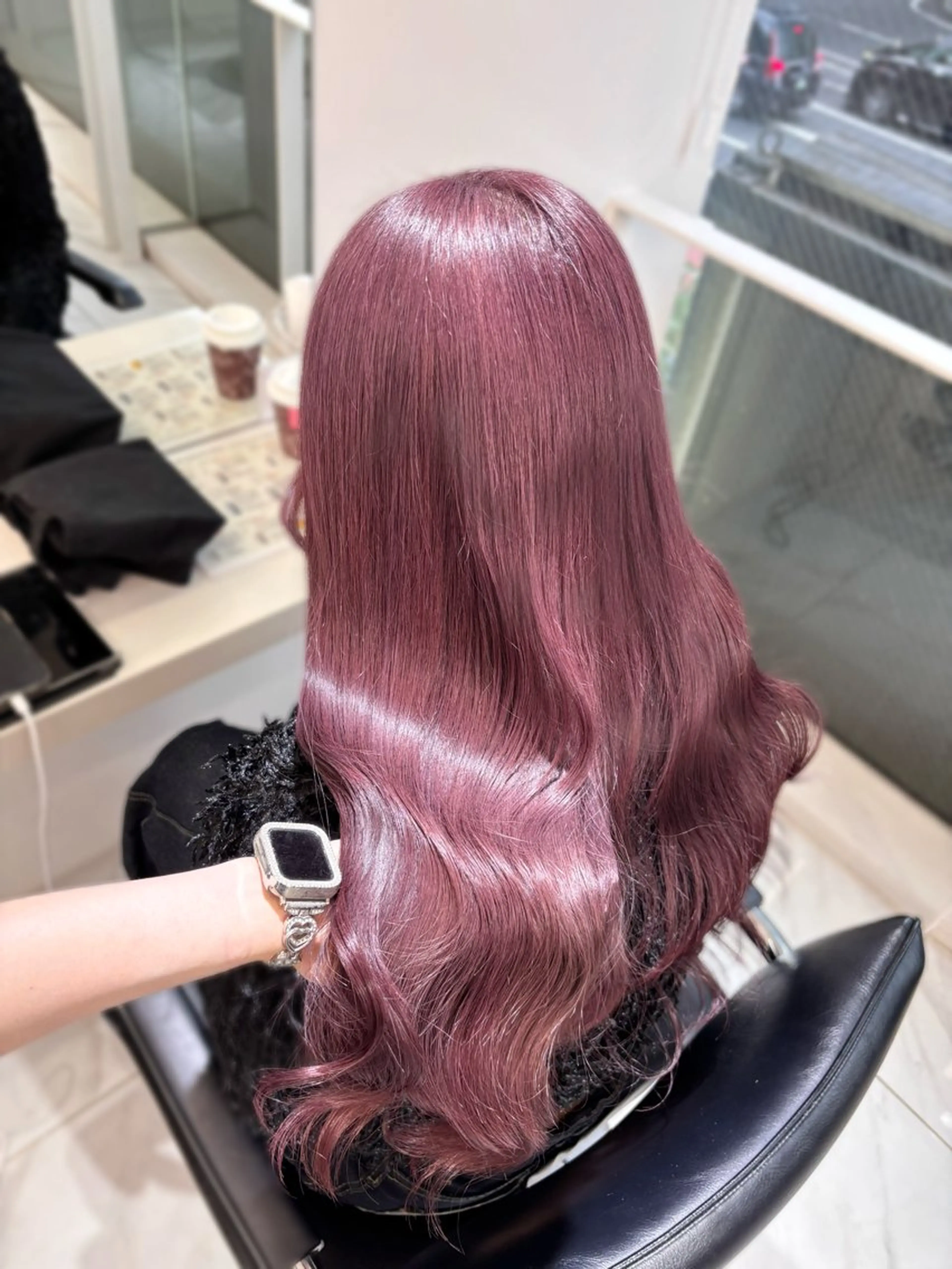 セミロング カラー ブリーチ ラベンダーカラー ラベンダーピンク ピンクカラー ヘアカラー トリートメント 盛れる顔周り🤍渋谷 Risa🎀のヘアスタイル
