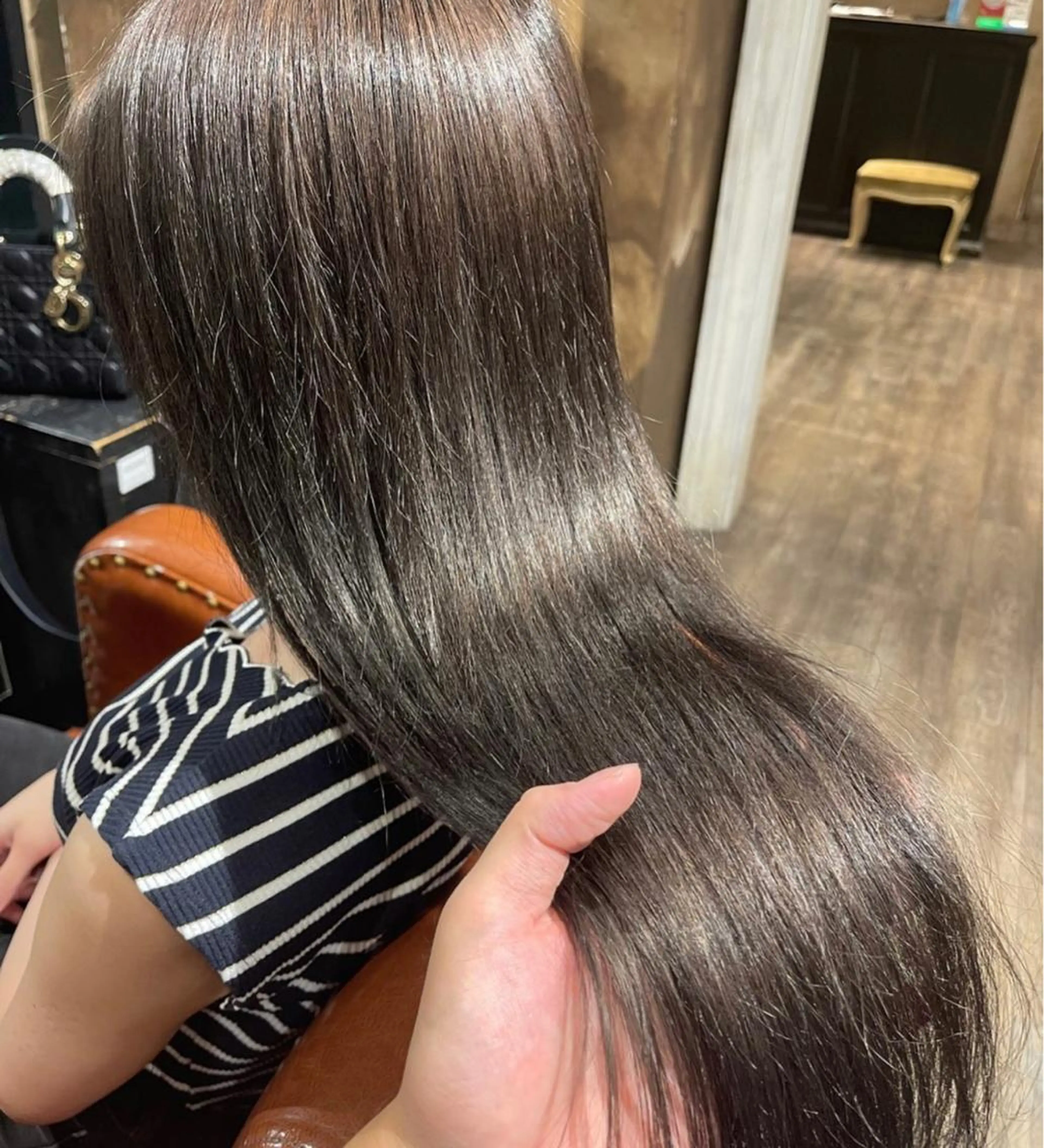 ロング カラー グレージュ peakshair所属・髪質改善/メンズパ ーマ𝒀𝑼𝑻𝑶のヘアスタイル