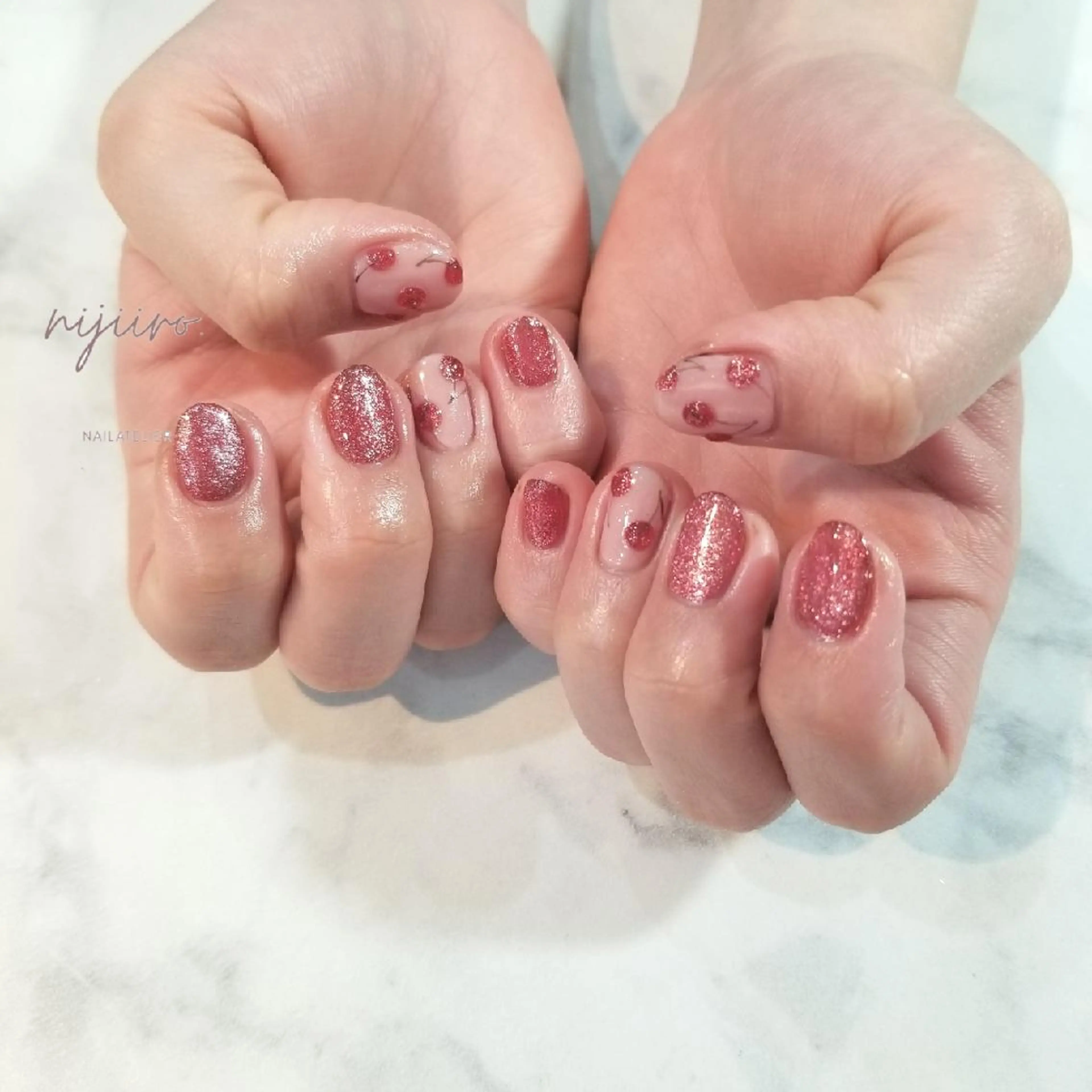 ネイル ハンドネイル nailatelier nijiiro.所属・nijiiro🌈 サトウのネイルデザイン