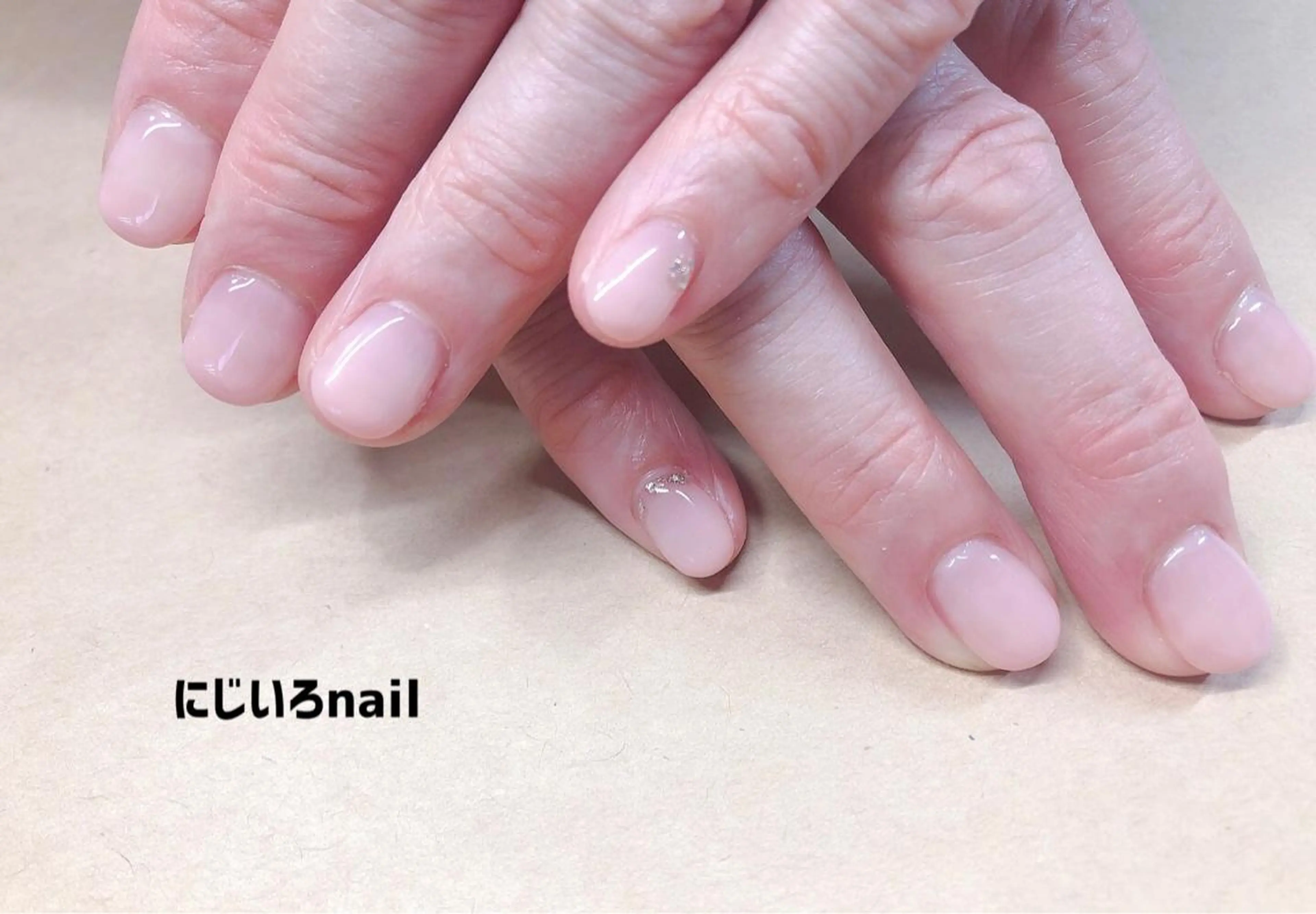 ネイル にじいろ nailのネイルデザイン