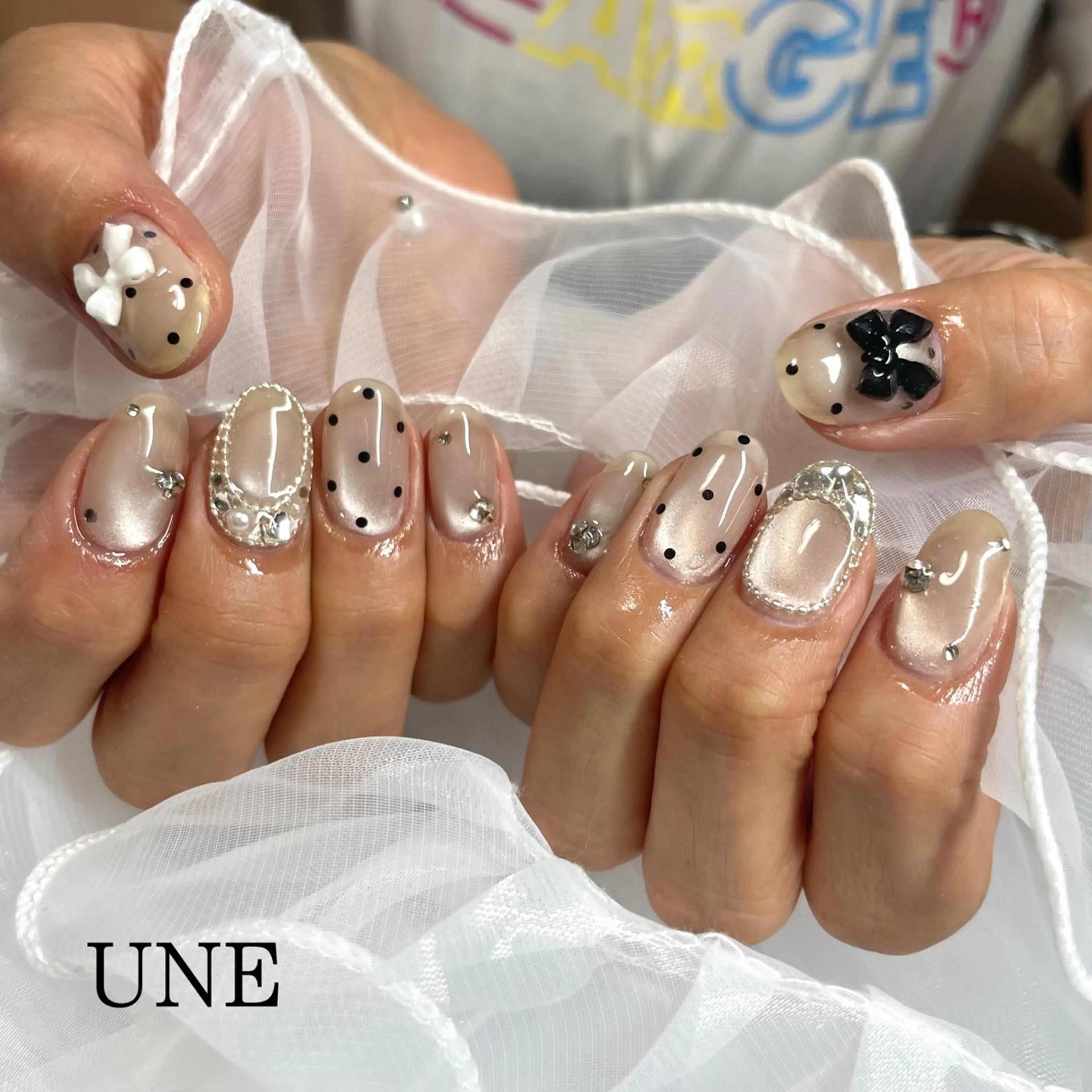 ネイル ドット マグネットネイル UNE.【ユヌ】 Jr.NANAのネイルデザイン