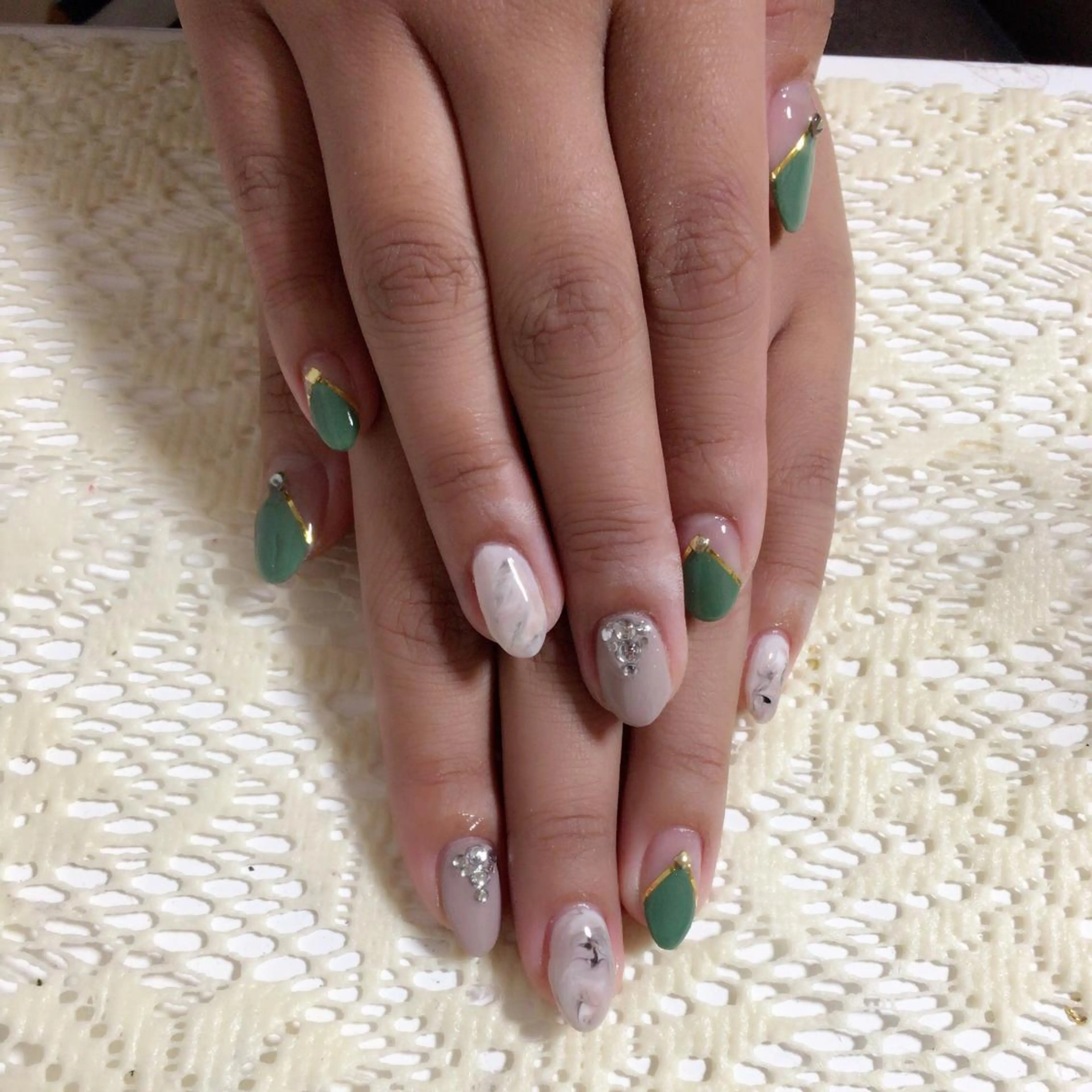 ネイル 長さ出し 藤 あやのネイルデザイン