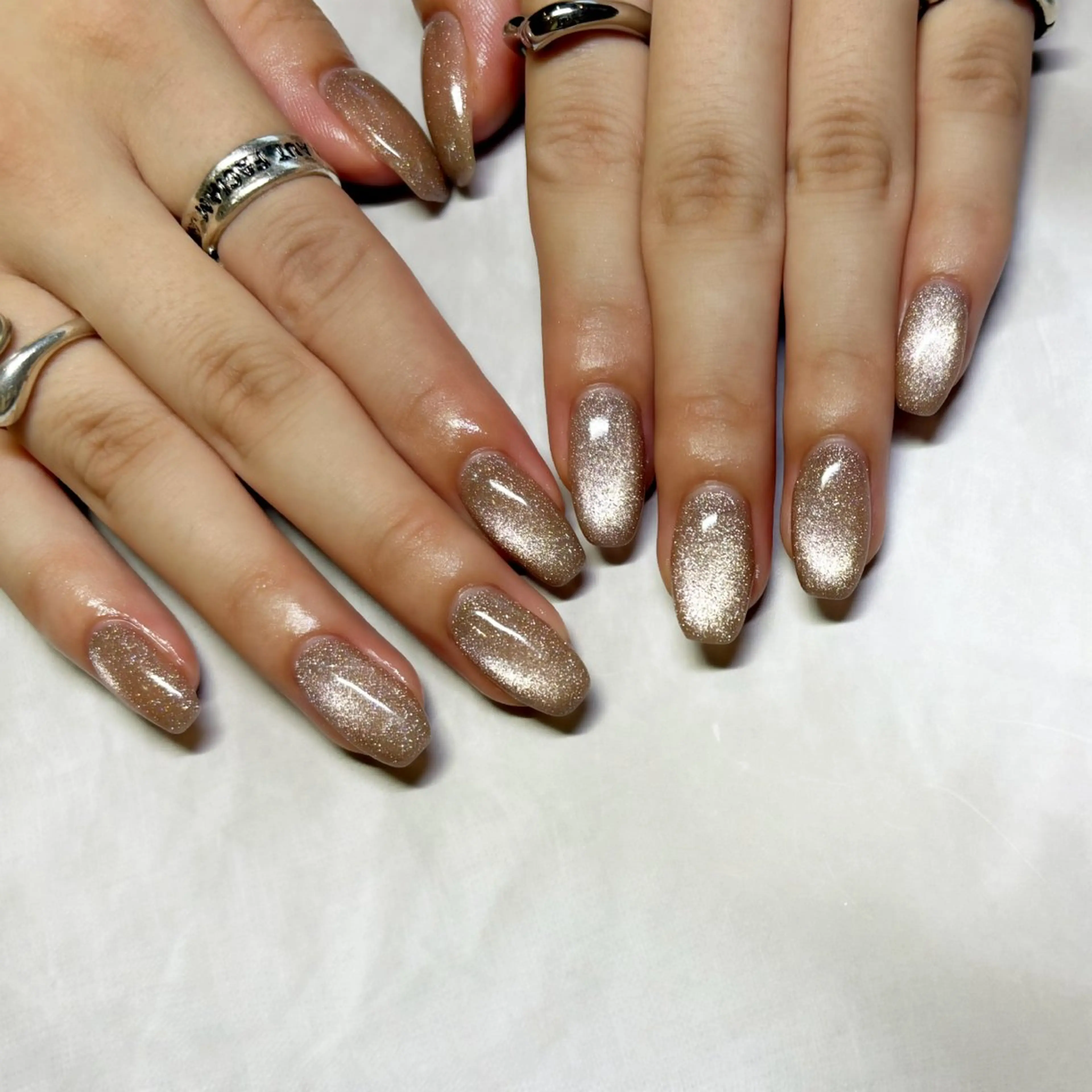 ネイル マグネットネイル マグネットワンカラー ワンカラーネイル ハンドネイル ココティエ所属・ココティエ 藤本のネイルデザイン