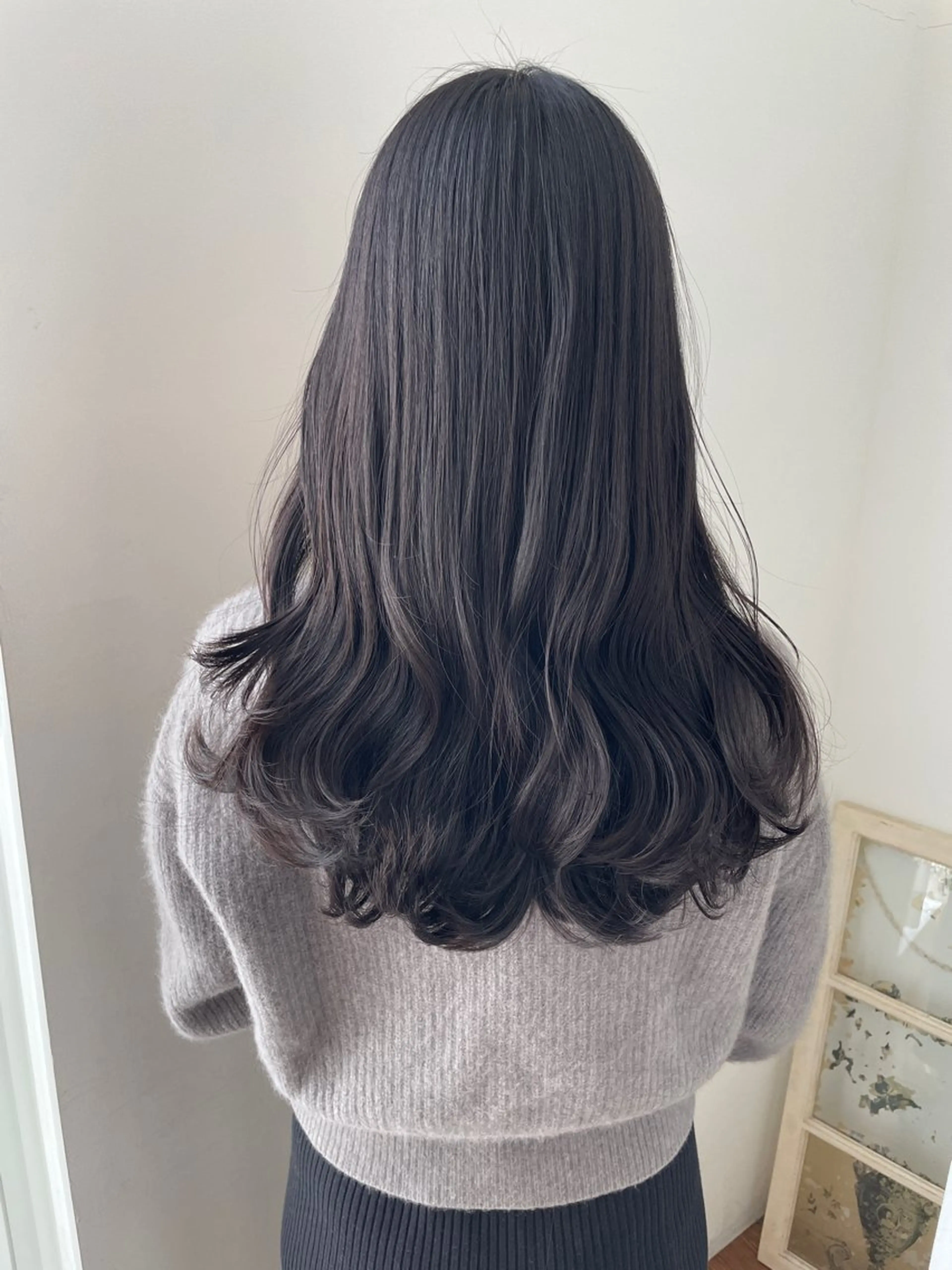 カラー 市吉 杏奈のヘアスタイル