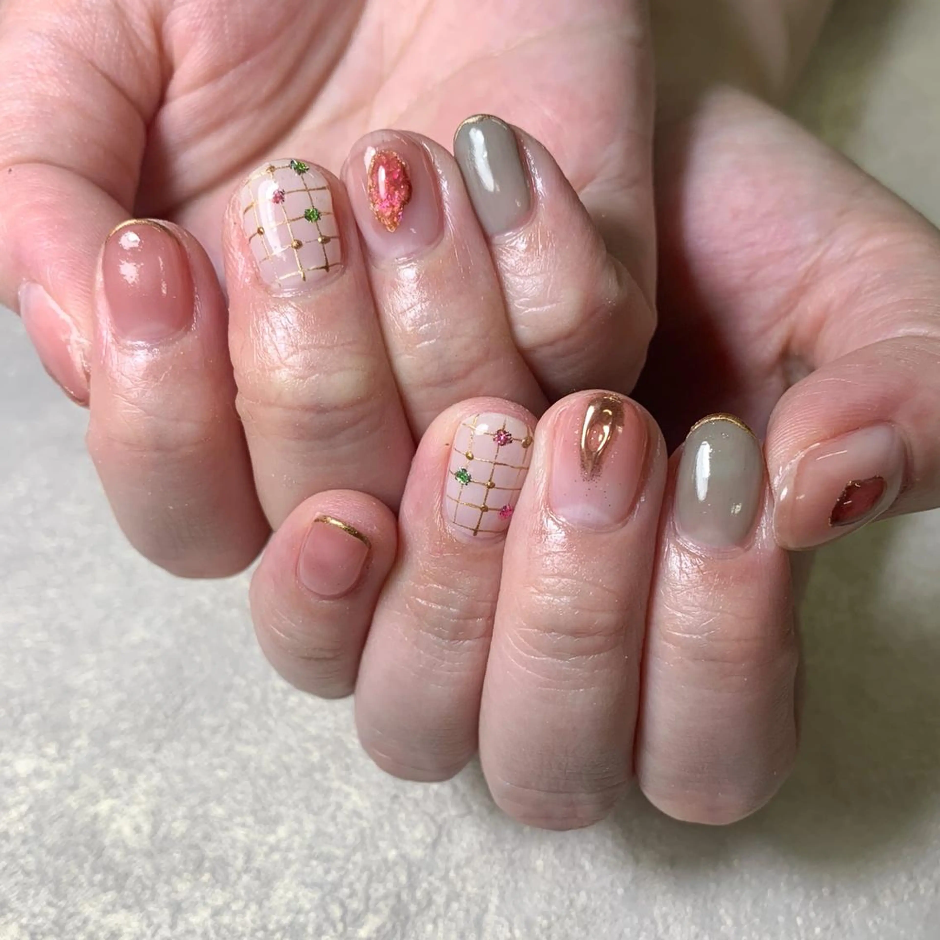 ネイル atelier FIORITURA所属・FIORITURA aiのネイルデザイン