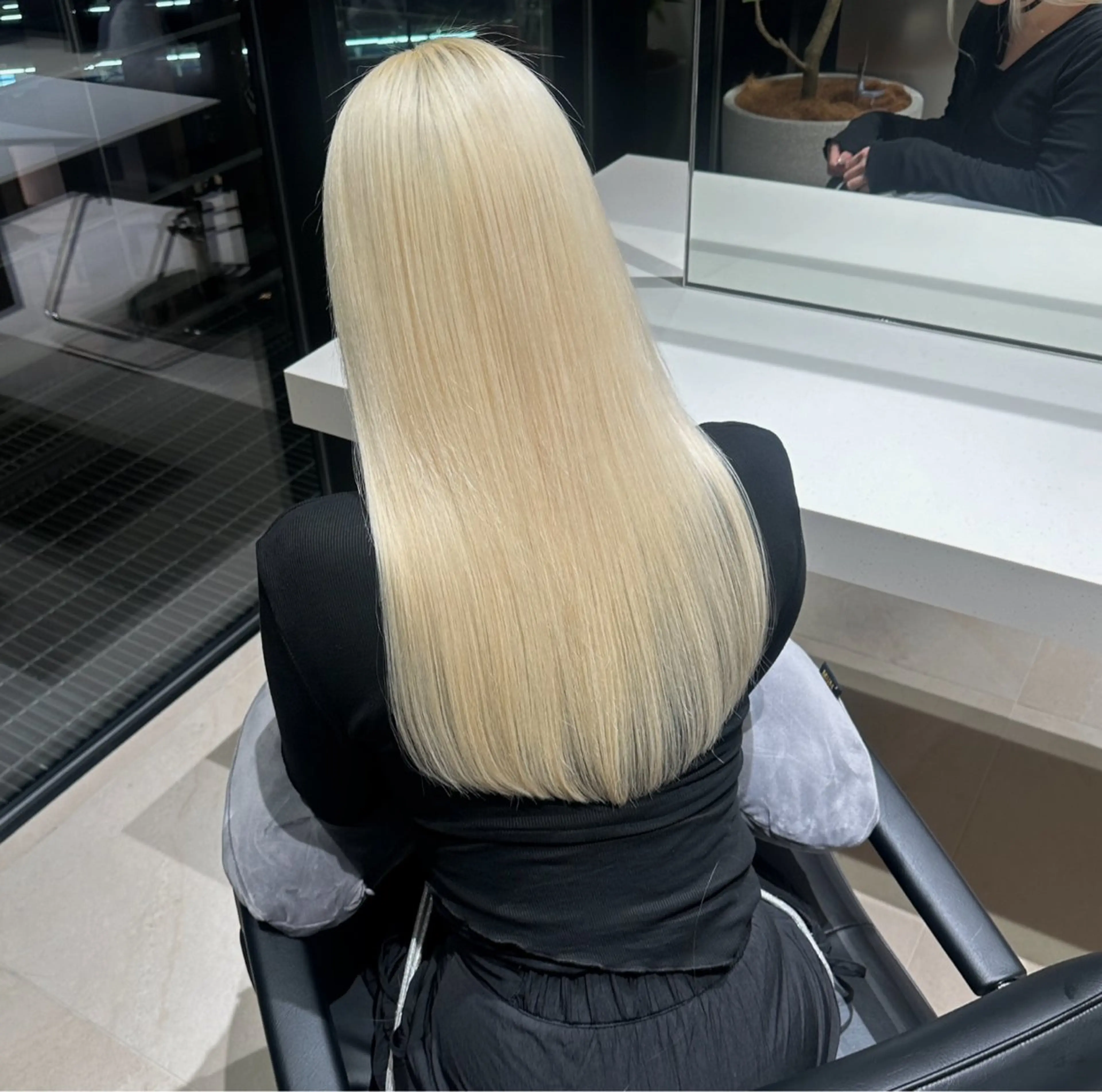 カラー ヘアカラー nanami ￤髪質改善￤レイヤーのヘアスタイル