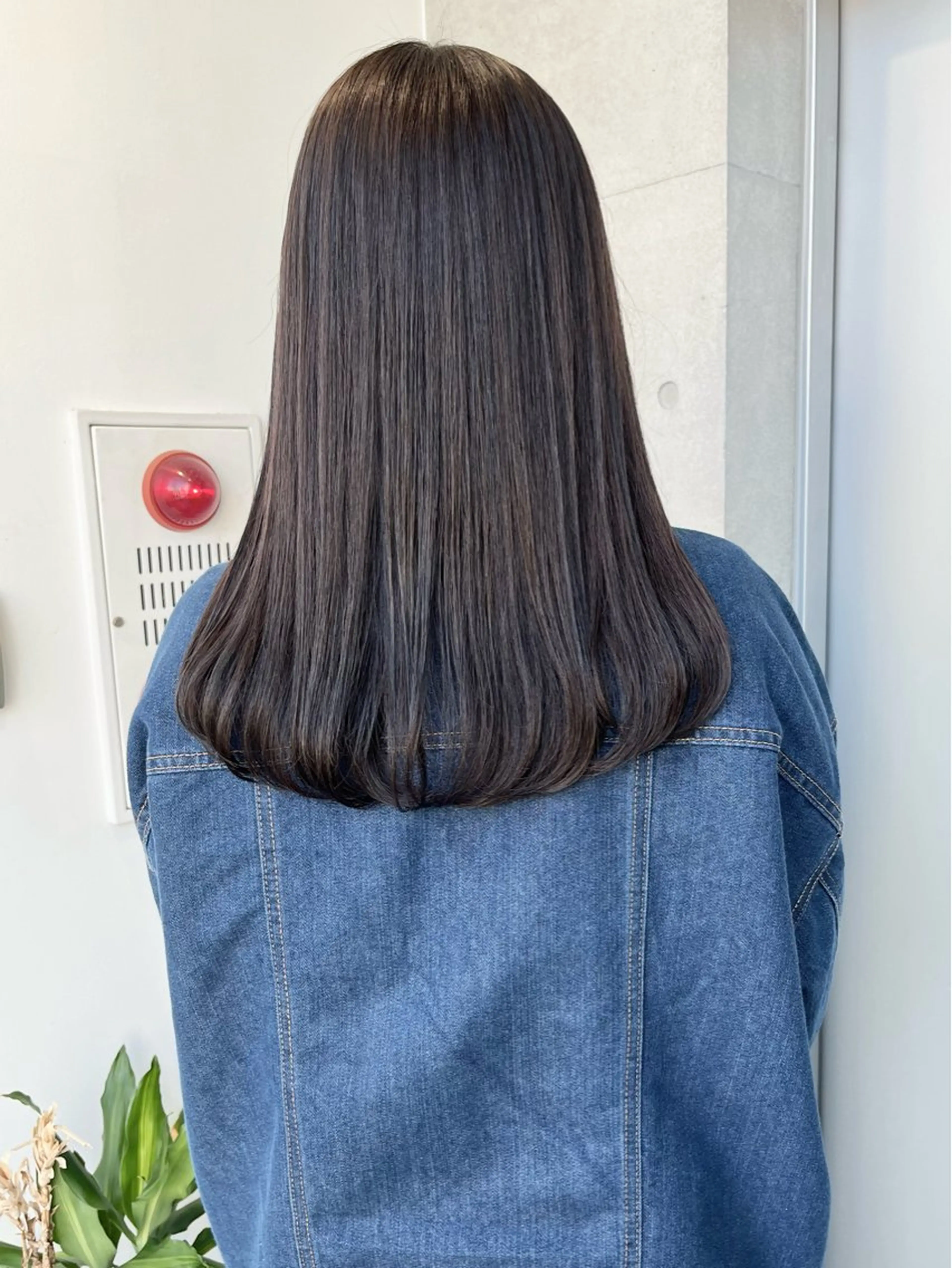 ロング カラー パーマ ヘアアレンジ カット ヘアカラー トリートメント ヘッドスパ ヘアセット 透明感/オリーブ/ グレージュ/YUKAのヘアスタイル