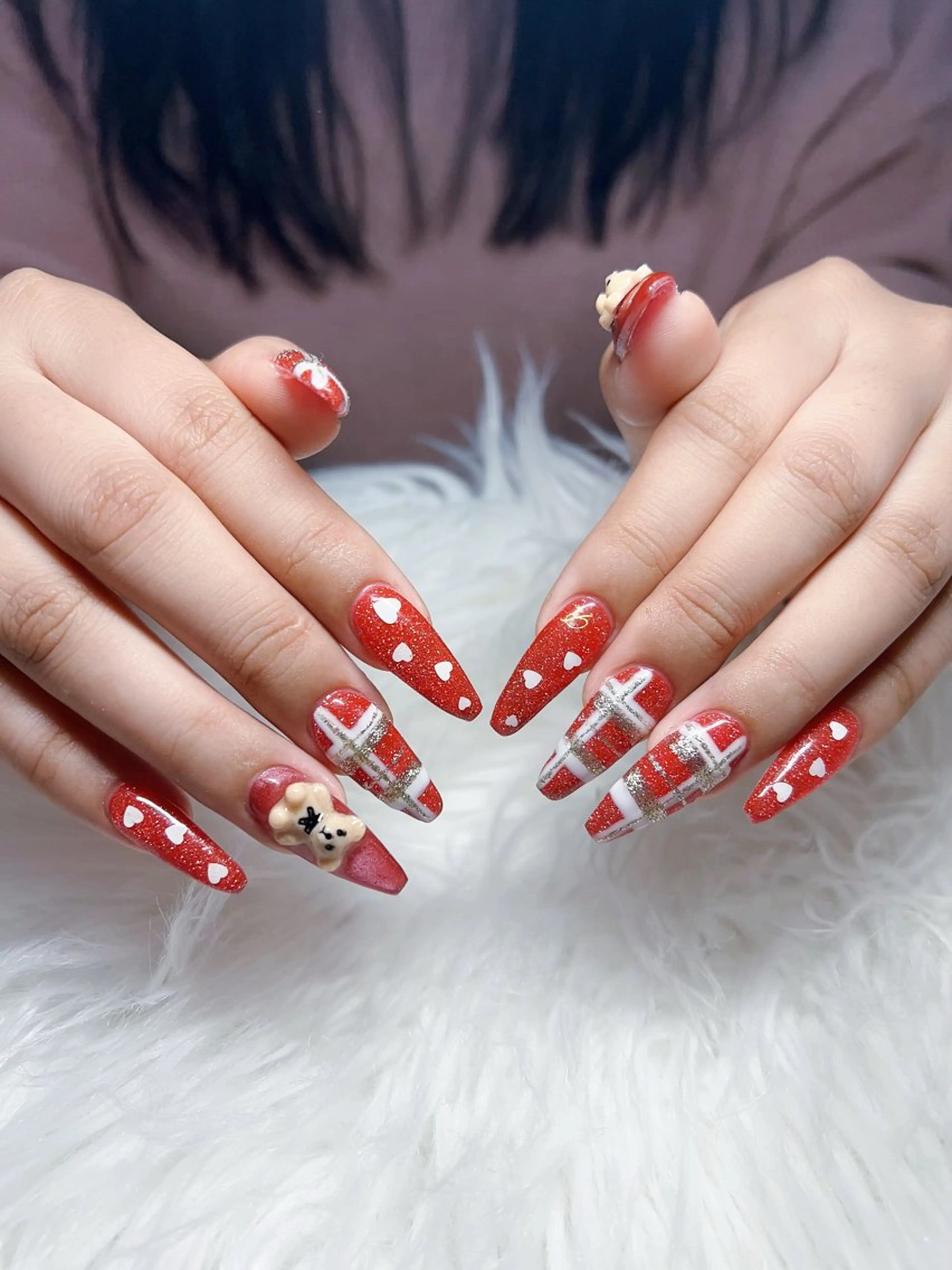 ネイル 冬ネイル クリスマス ハンドネイル ハンドケア 💜MIYA nail川崎店のネイルデザイン