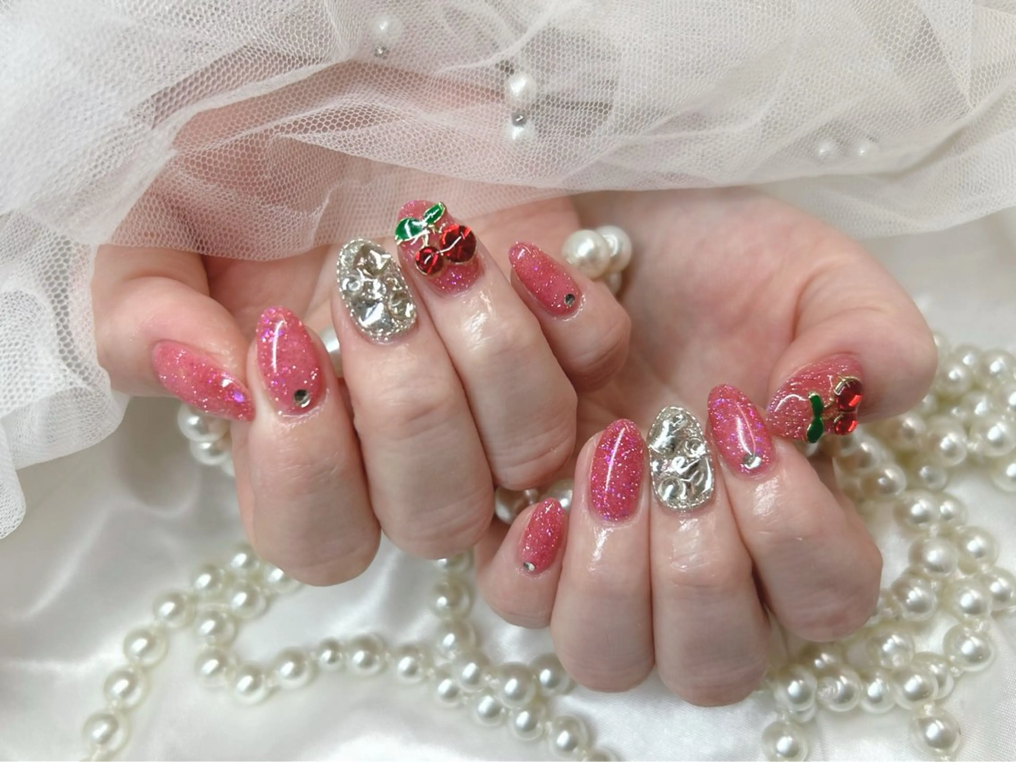 ミディアム ハンドネイル Nailsalon Angeのネイルデザイン