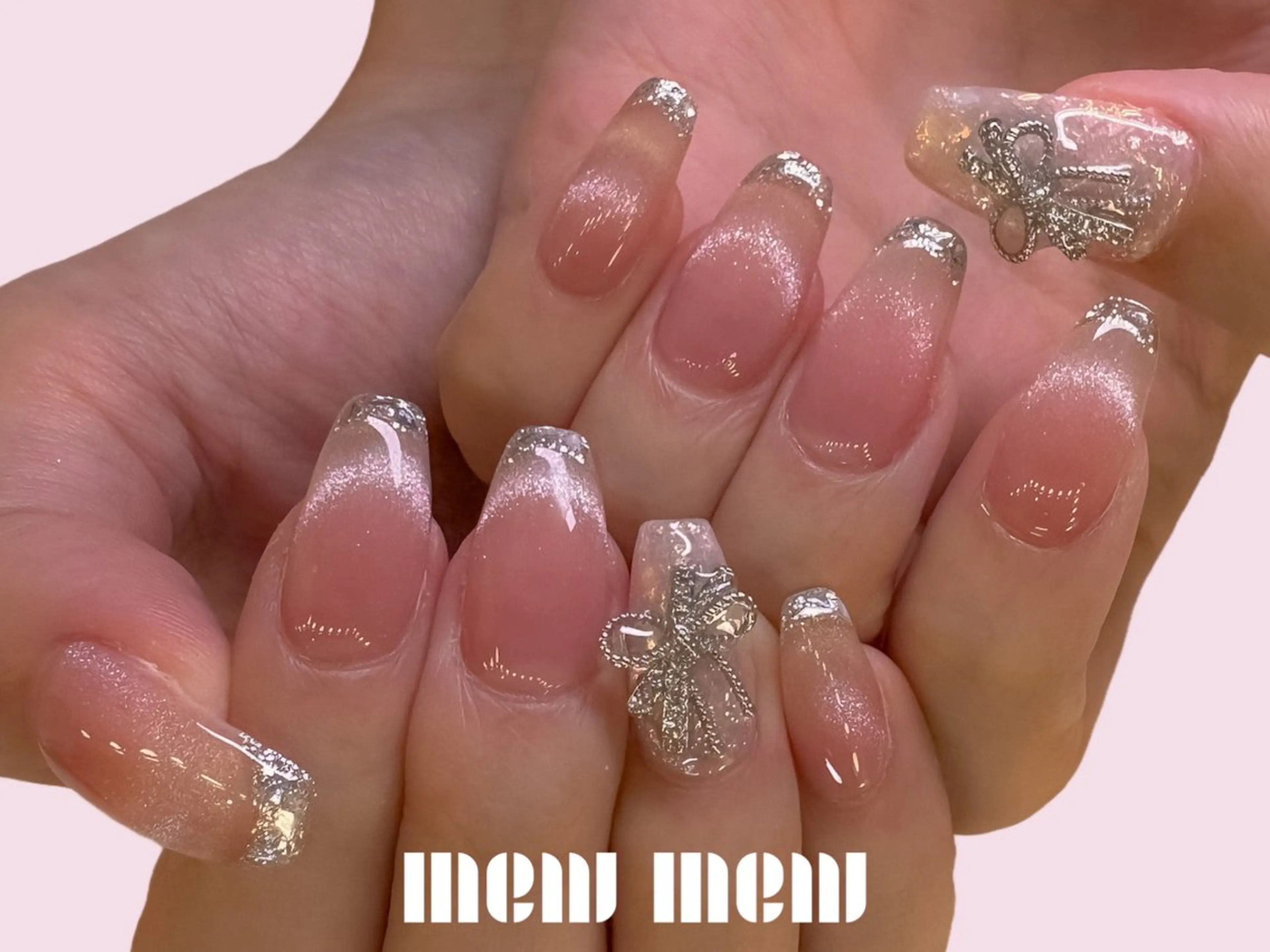 ネイル アートネイル フレンチネイル ガラスフレンチ mew mew NAIL & EYEのマツエク・マツパデザイン