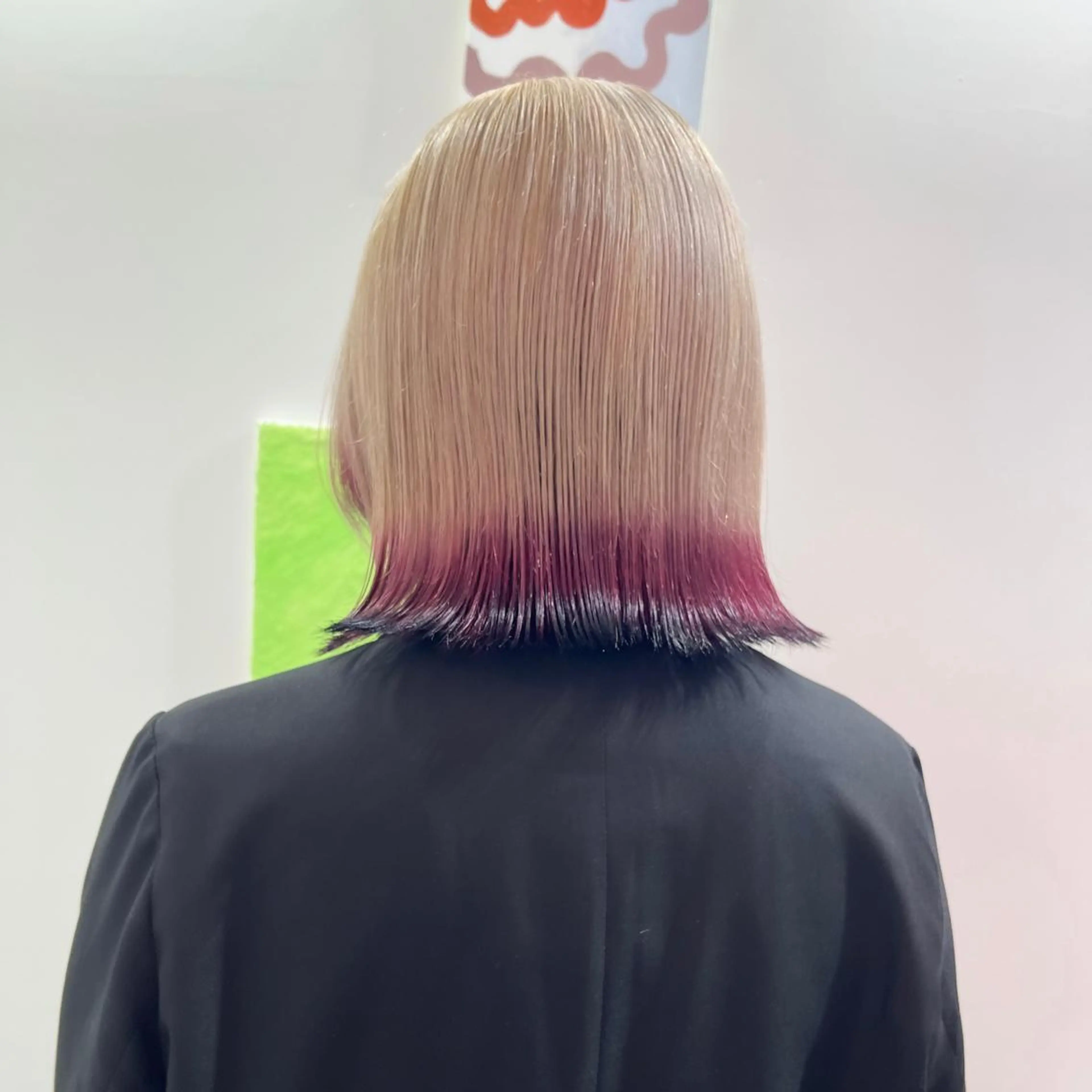 ショート カラー ヘアアレンジ 🧨ブリーチー×ボブ レイヤー💎じゅえるのヘアスタイル