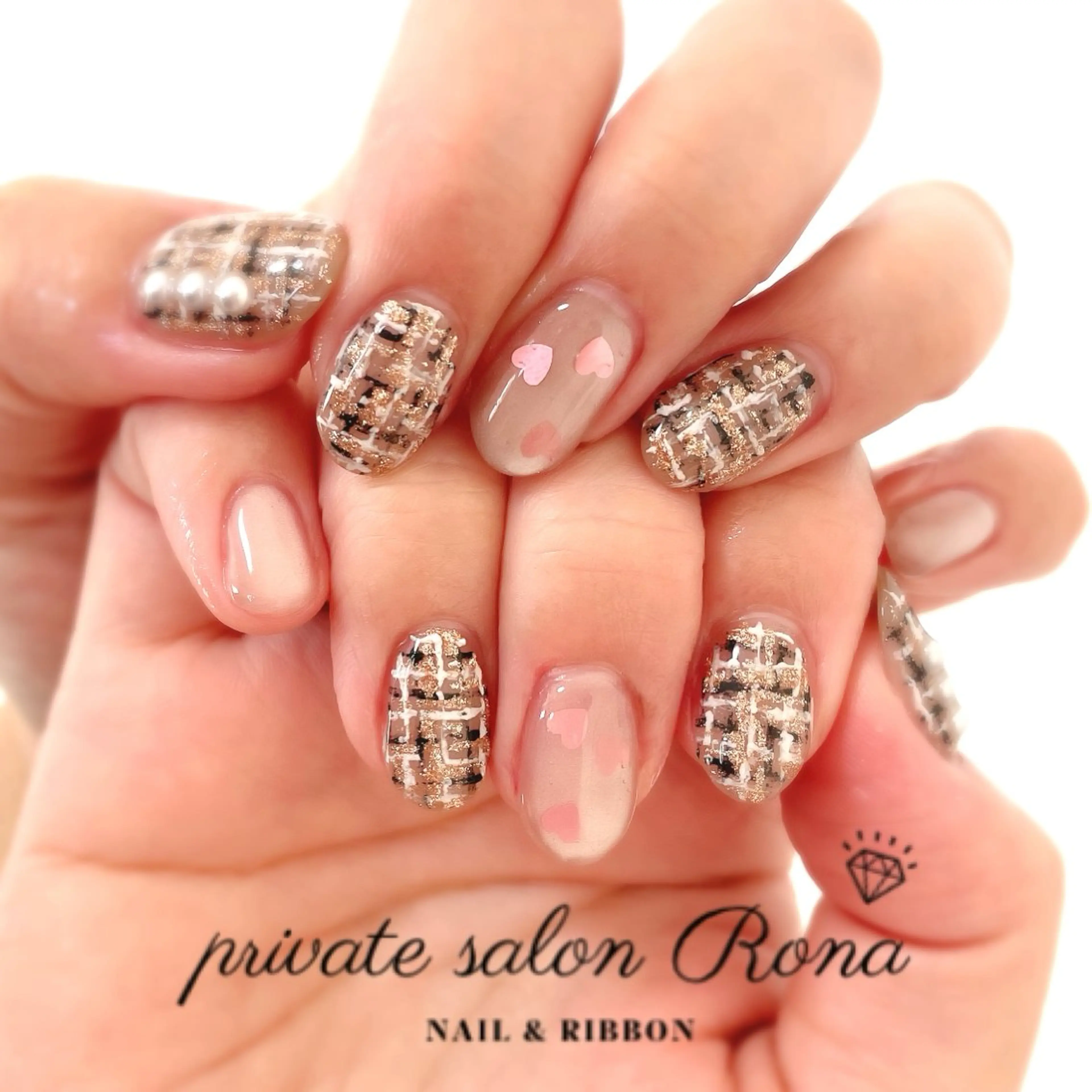 ネイル ハート ツイードネイル バレンタイン 伊瀬 衣代のネイルデザイン