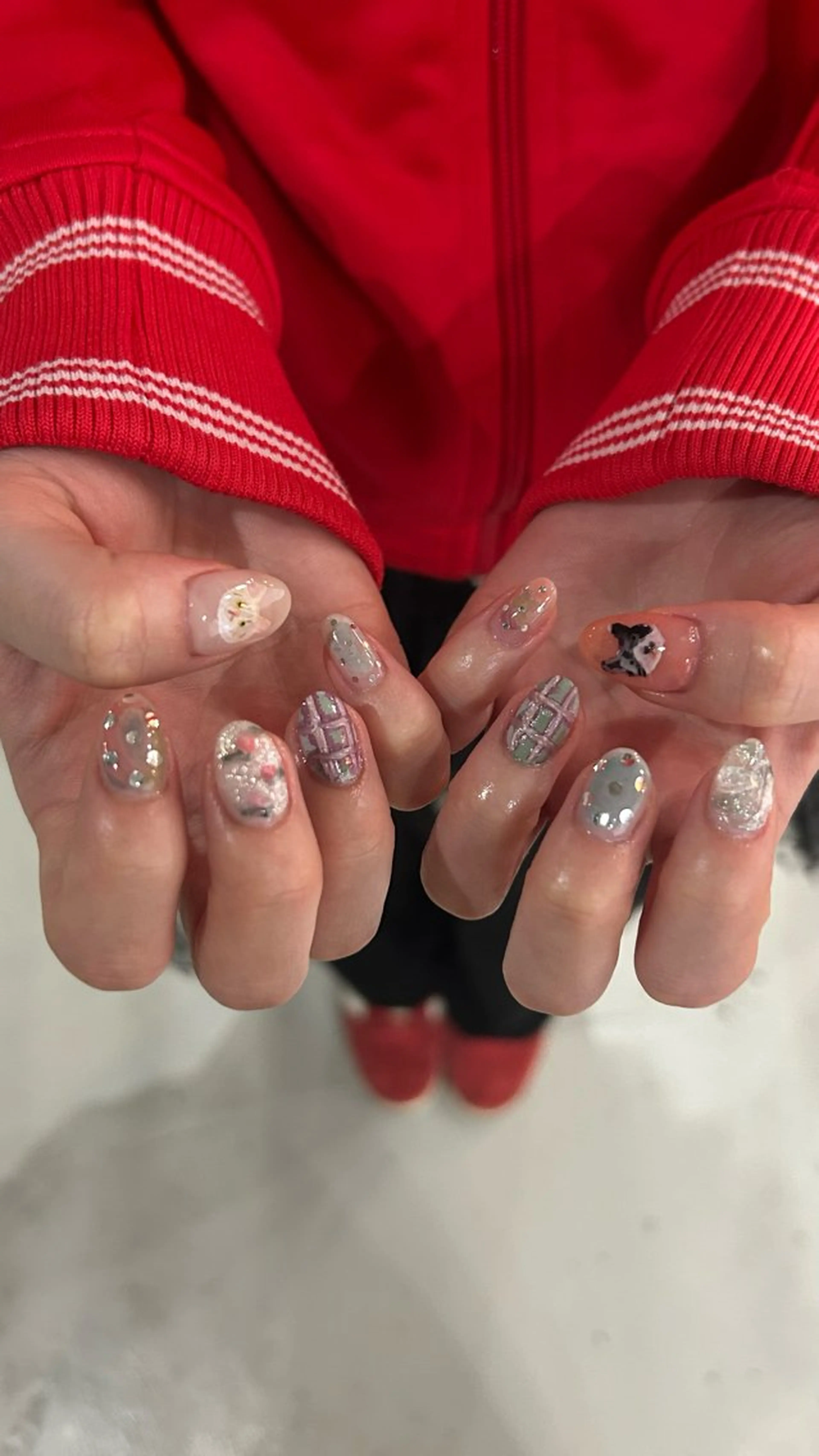 ネイル née高橋 梨菜のネイルデザイン