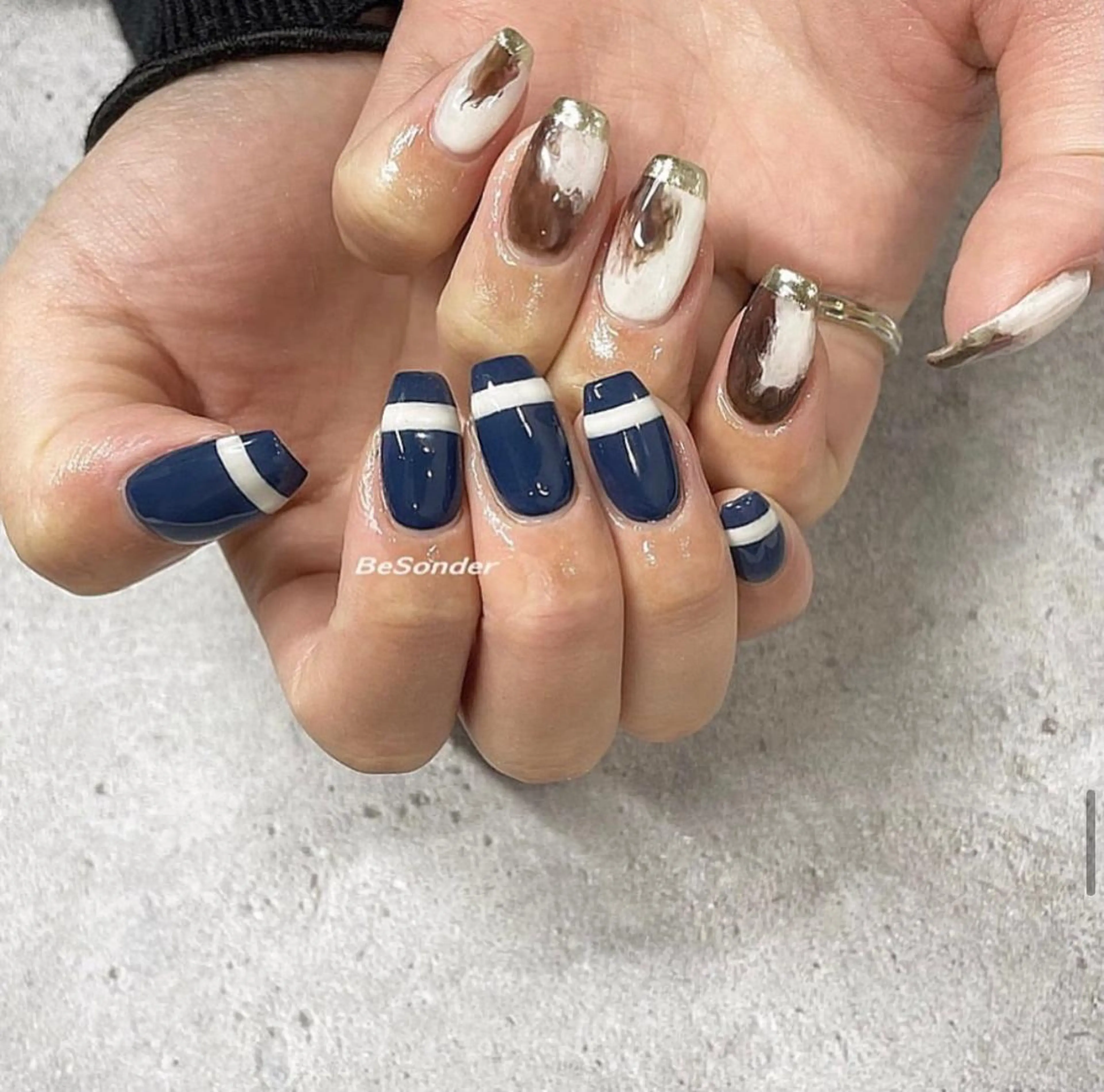 ネイル ネイビー 𝐅𝐢𝐢【本町/ ネイル】Miho💜のネイルデザイン