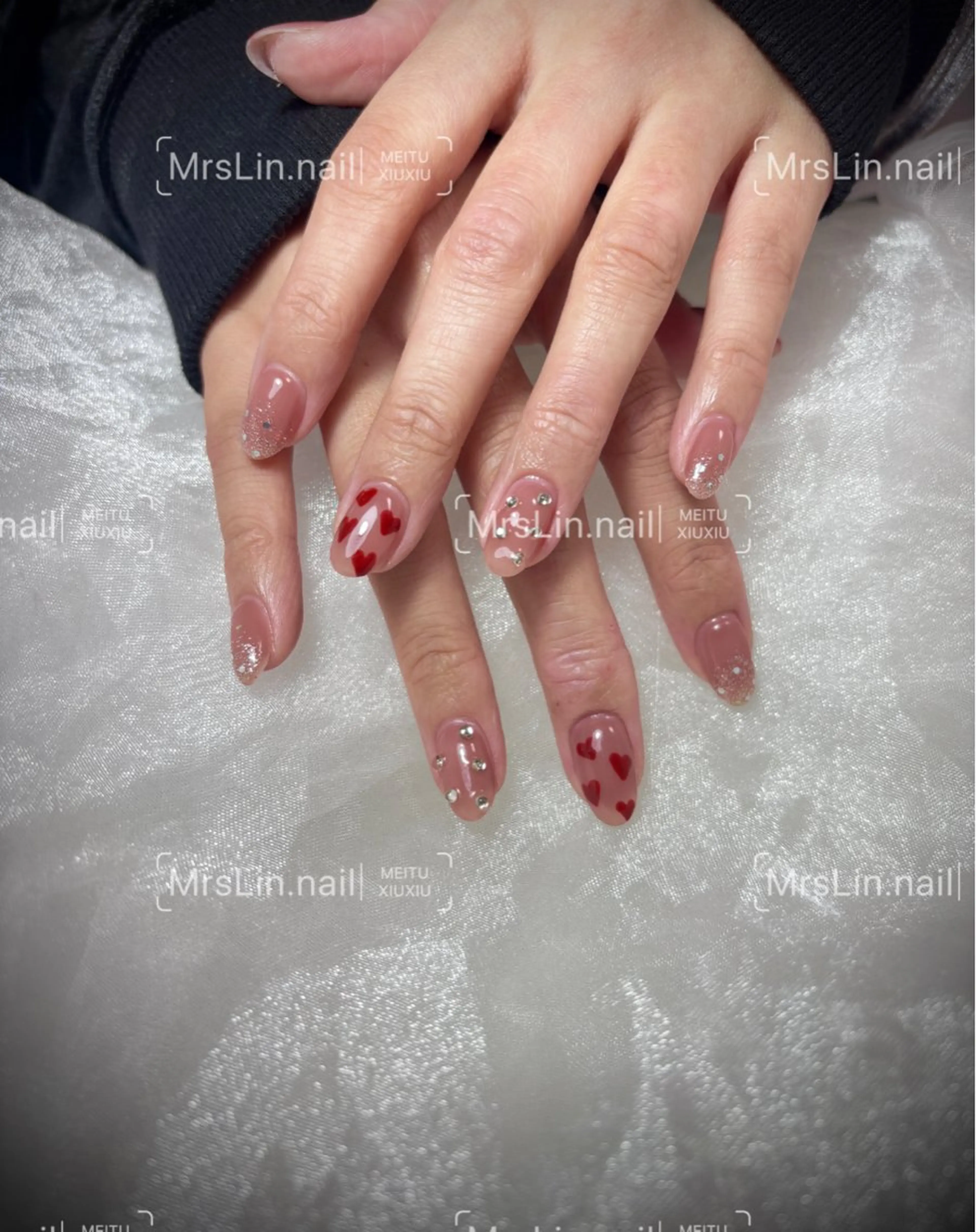 ネイル グラデーション ラメ(グリッター) ラメグラデーション ハンドネイル Mrs Lin.nailのネイルデザイン