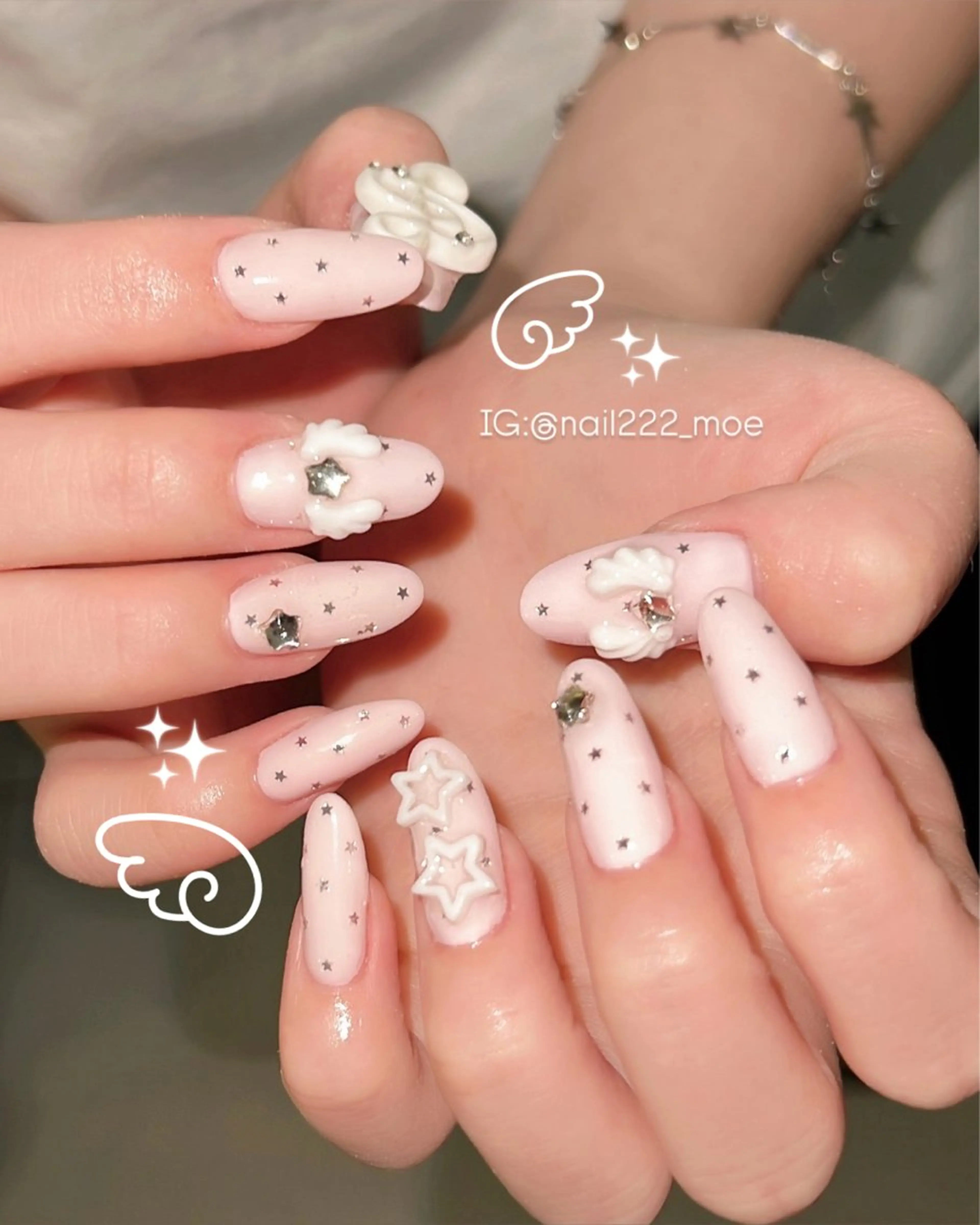 ネイル ハンドネイル ⟡.*222⋰˚☆ MöEのネイルデザイン