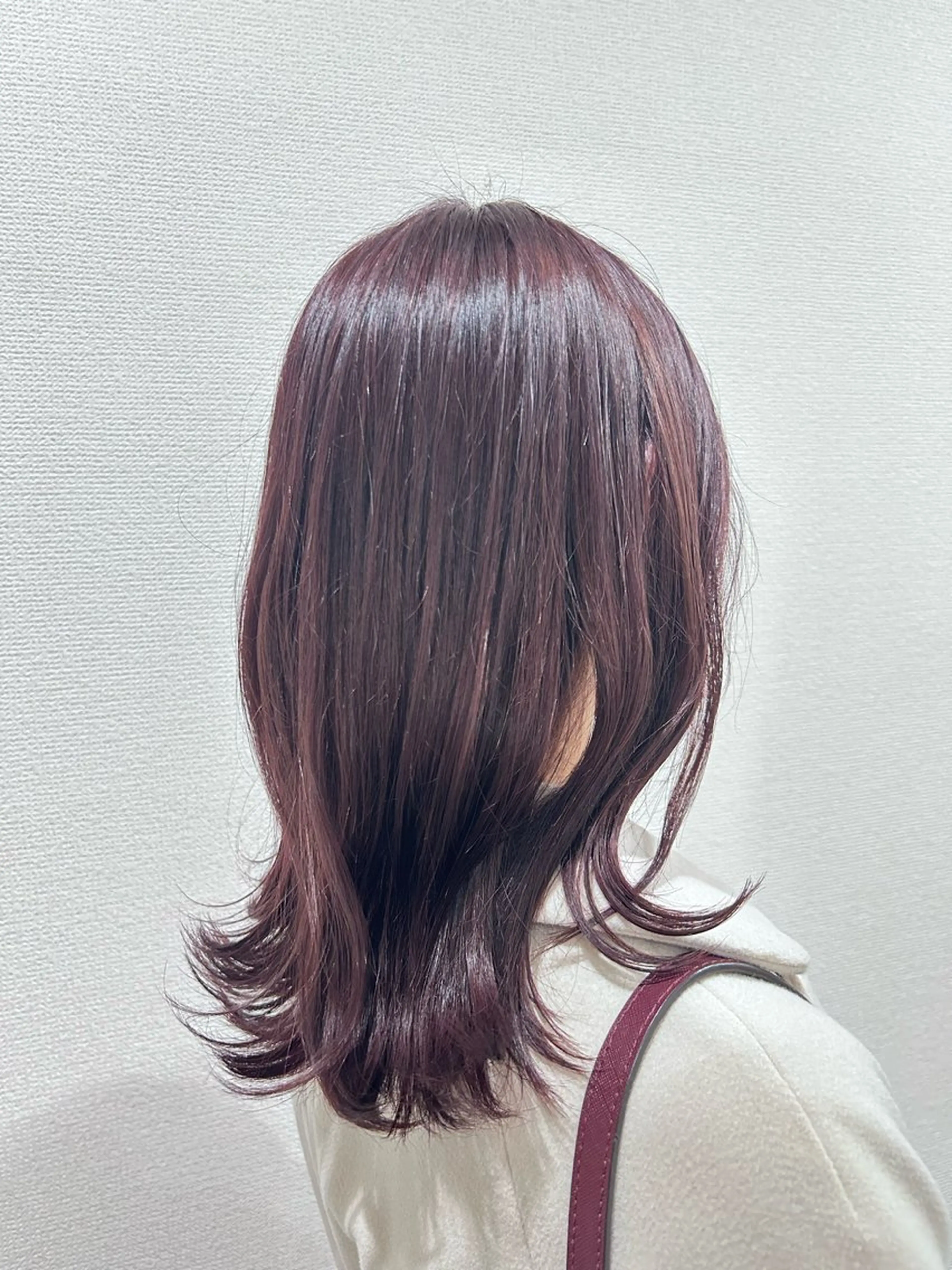 カラー ピンクカラー SALOWIN 新宿三丁目me+所属・レイヤー/ボブ/ パーマ/HARUKAのヘアスタイル