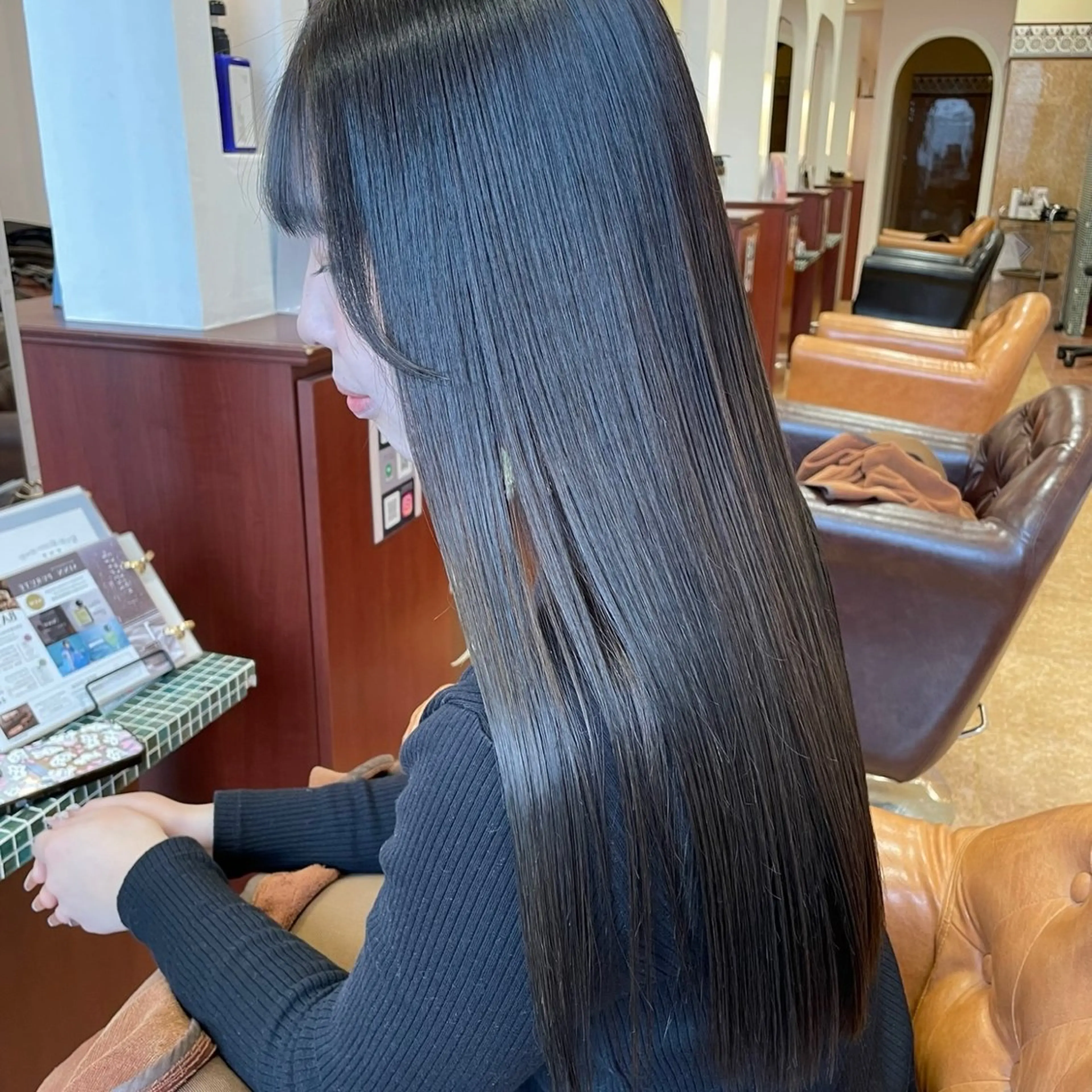 ロング AIRI🌸 ブリーチカラー🎀のヘアスタイル