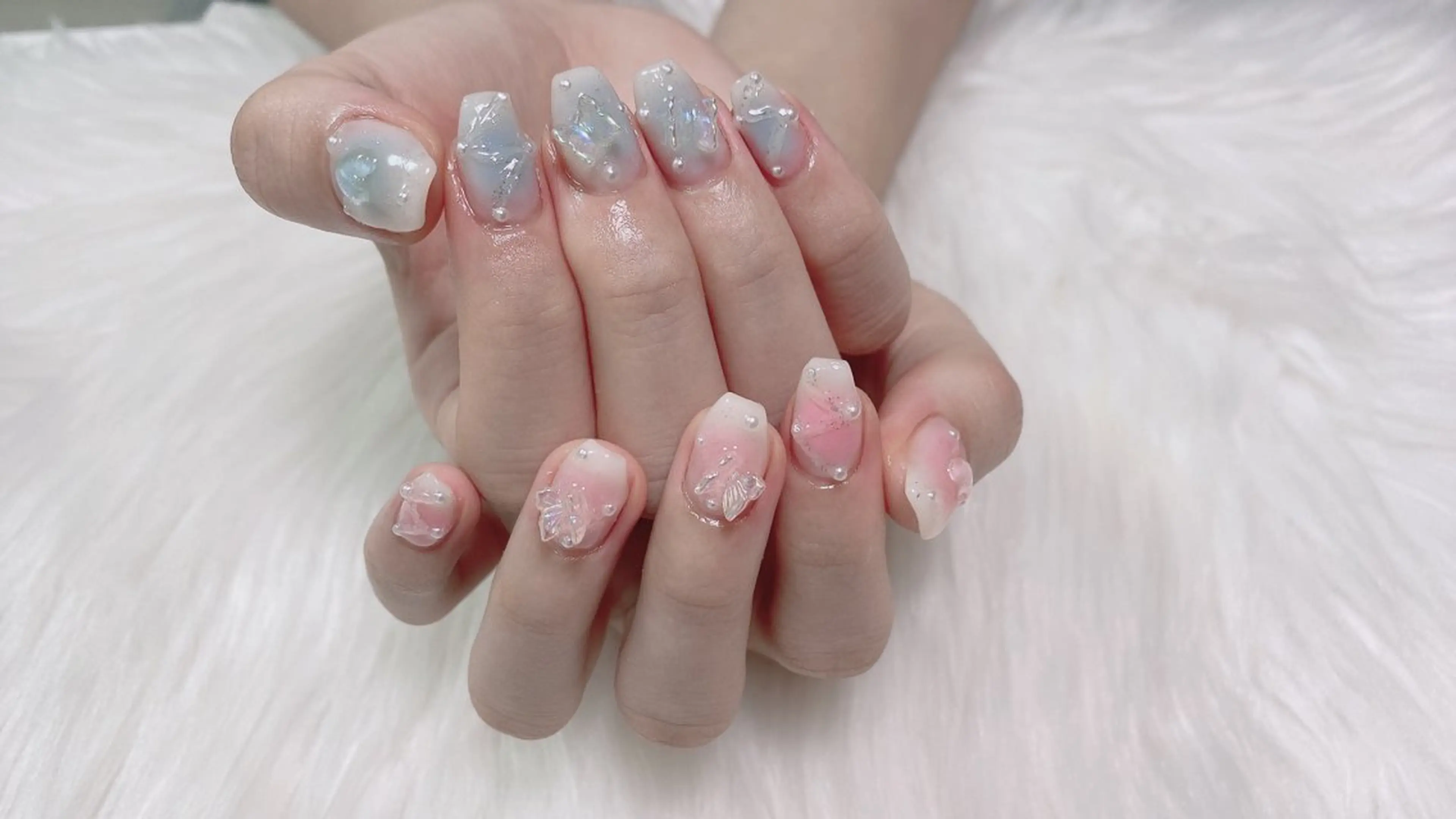 ネイル ハンドネイル ハンドケア オーシャン スカルプネイルサロンのネイルデザイン